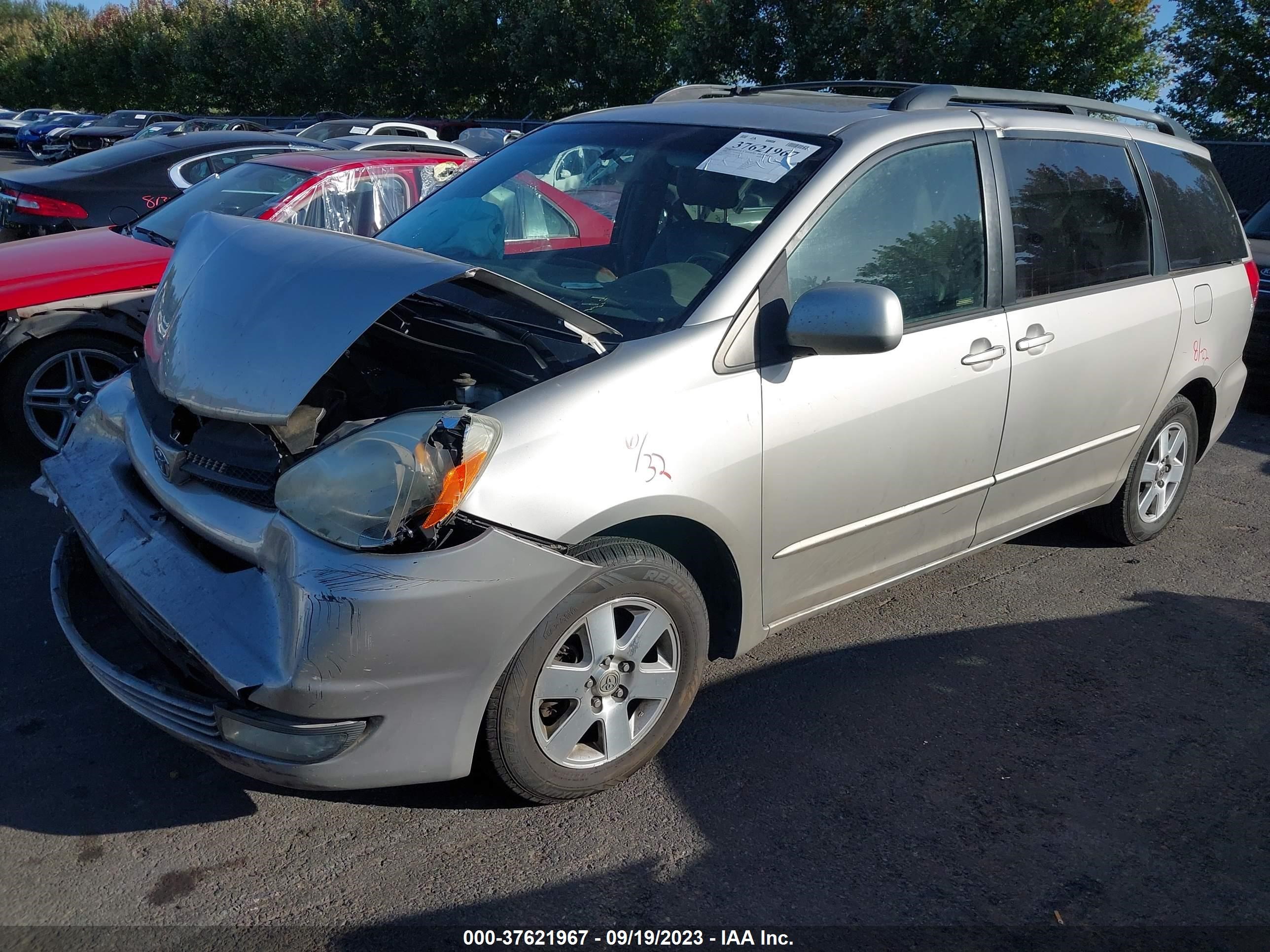 Photo 1 VIN: 5TDZA22C34S122328 - TOYOTA SIENNA 