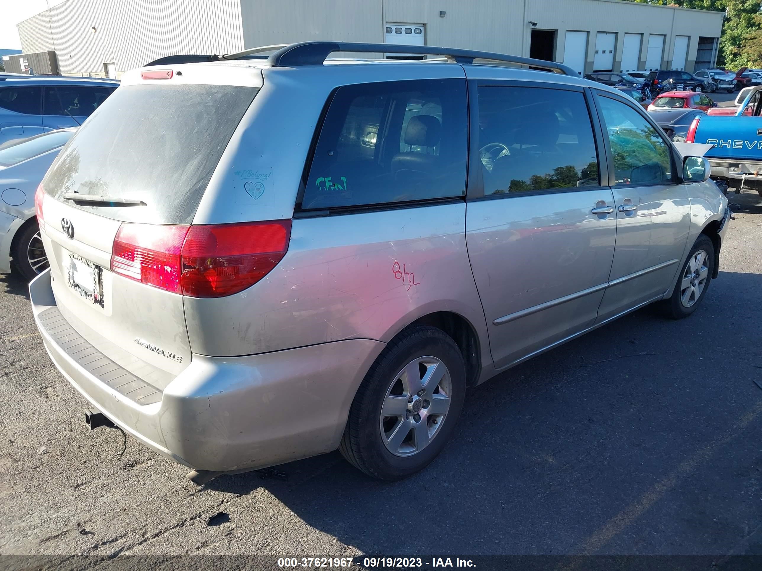 Photo 3 VIN: 5TDZA22C34S122328 - TOYOTA SIENNA 