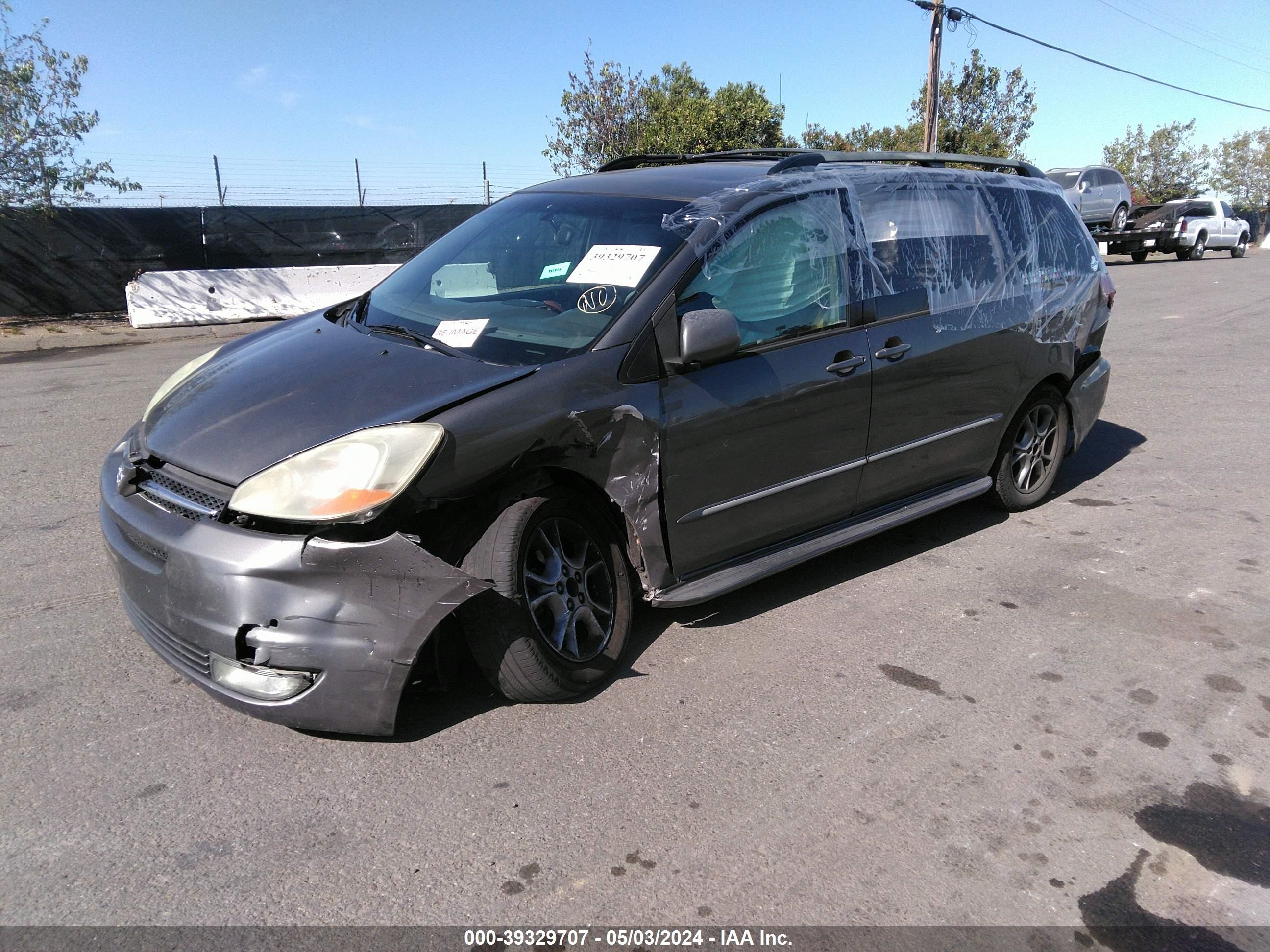 Photo 1 VIN: 5TDZA22C34S139341 - TOYOTA SIENNA 