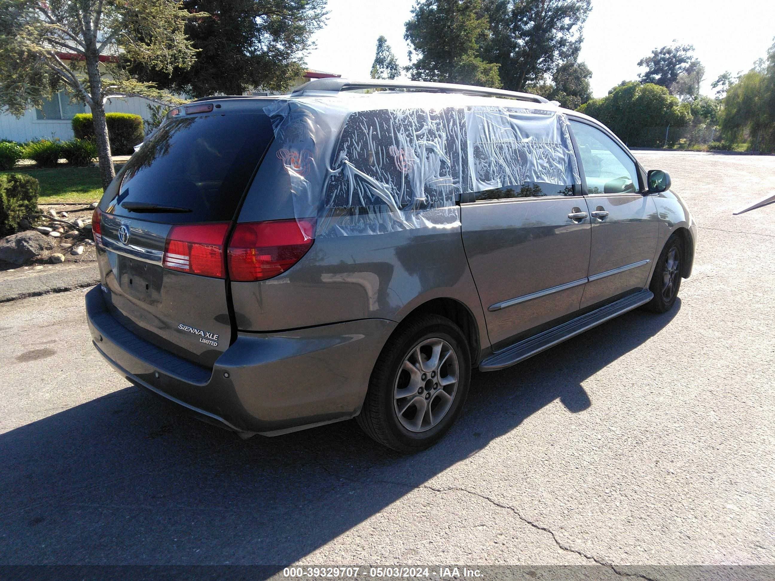 Photo 3 VIN: 5TDZA22C34S139341 - TOYOTA SIENNA 