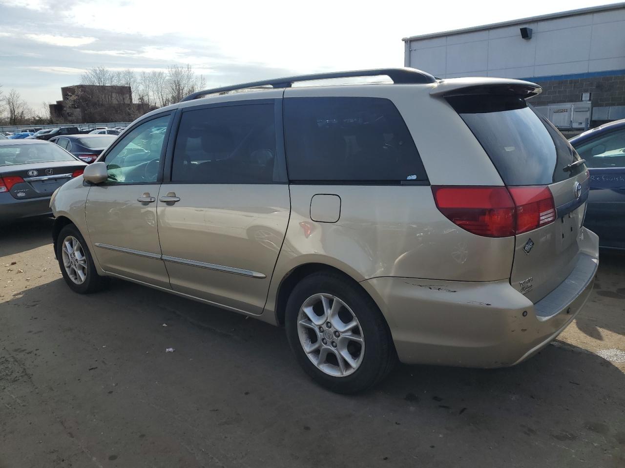 Photo 1 VIN: 5TDZA22C34S144684 - TOYOTA SIENNA 