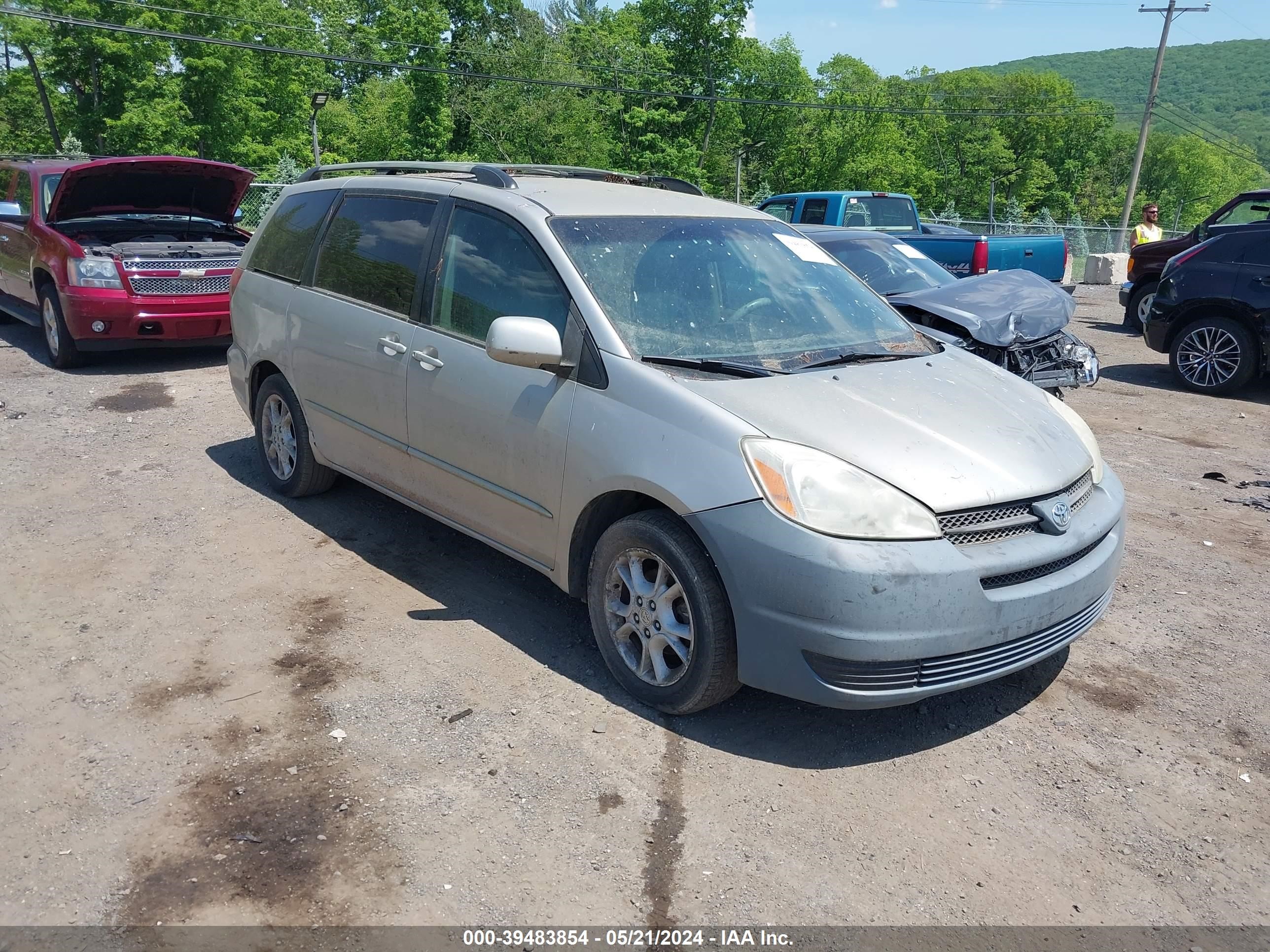 Photo 0 VIN: 5TDZA22C35S354526 - TOYOTA SIENNA 