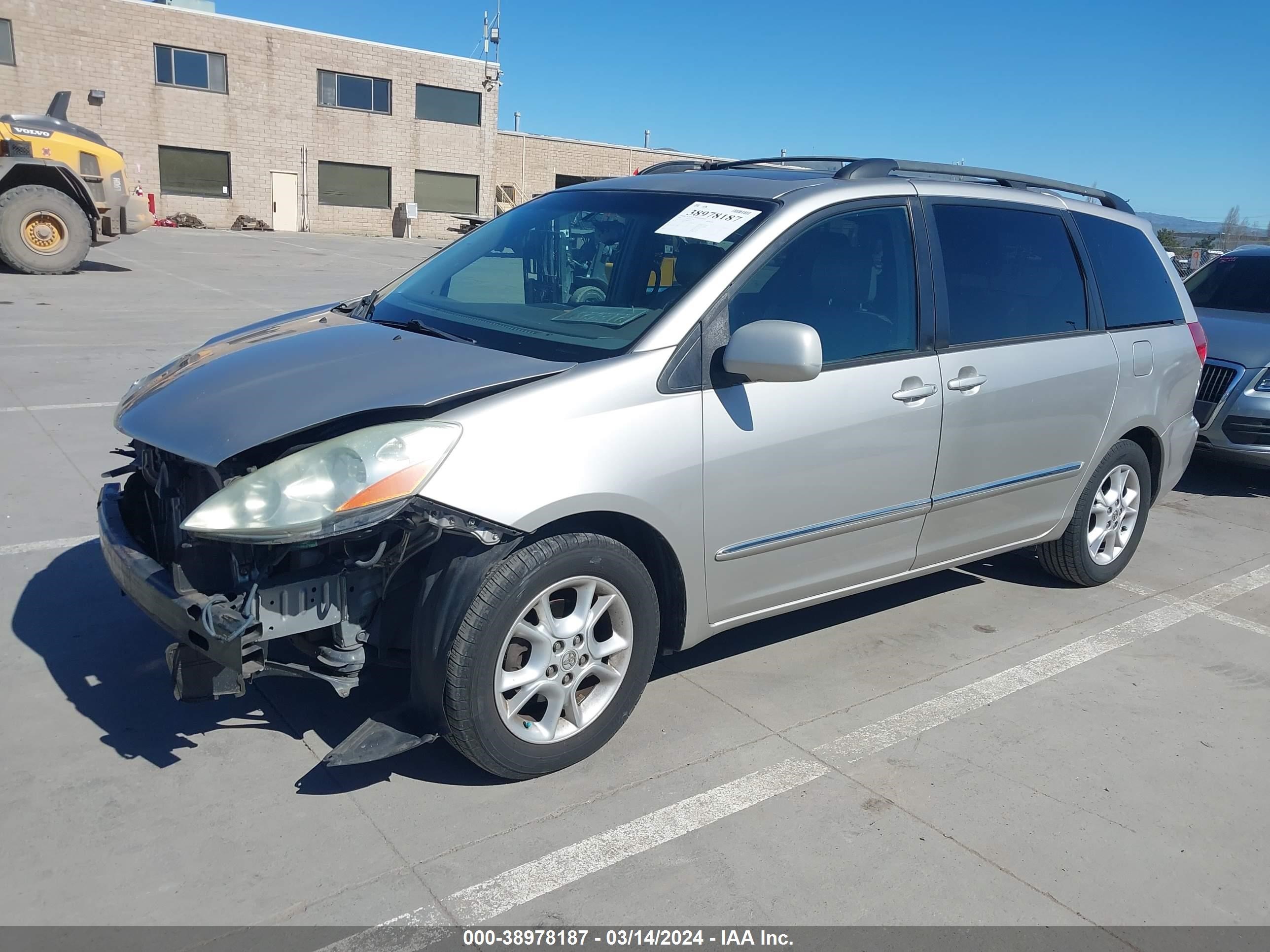 Photo 1 VIN: 5TDZA22C36S435799 - TOYOTA SIENNA 