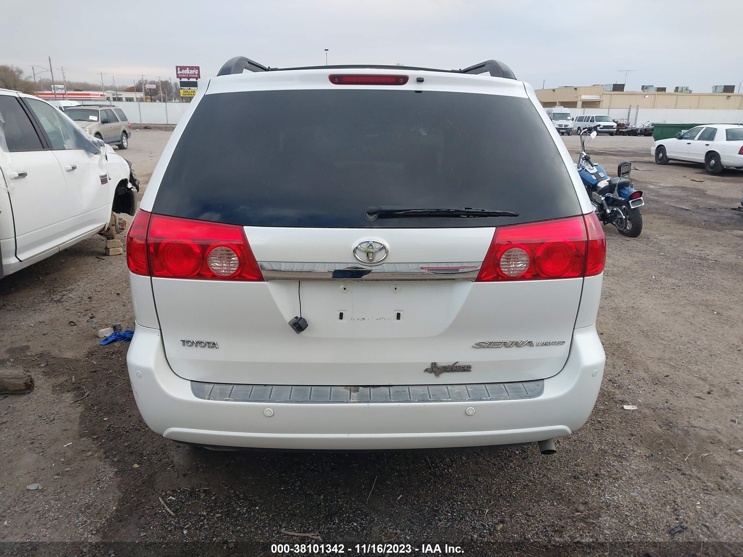 Photo 16 VIN: 5TDZA22C36S573004 - TOYOTA SIENNA 