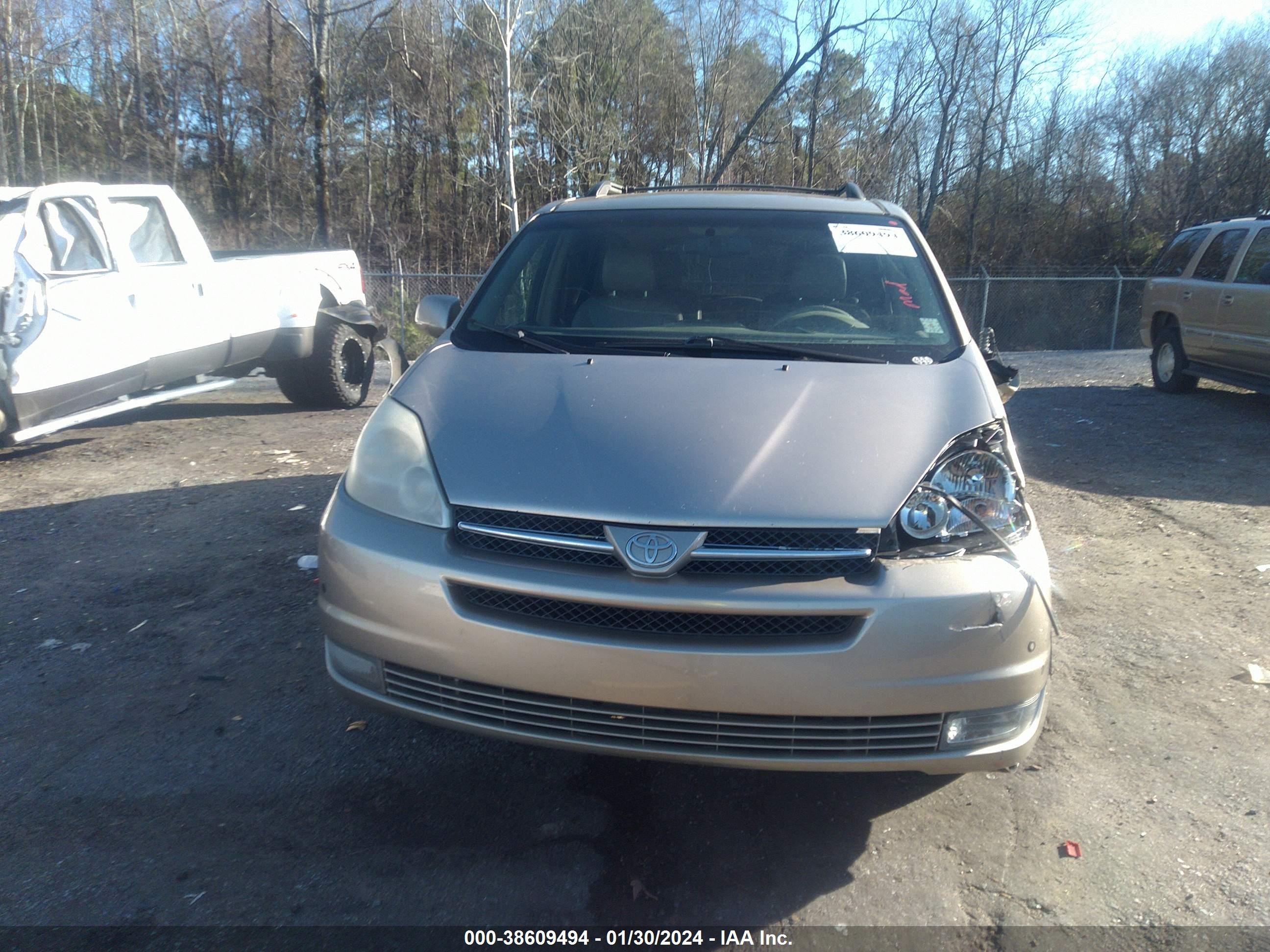 Photo 11 VIN: 5TDZA22C44S113752 - TOYOTA SIENNA 