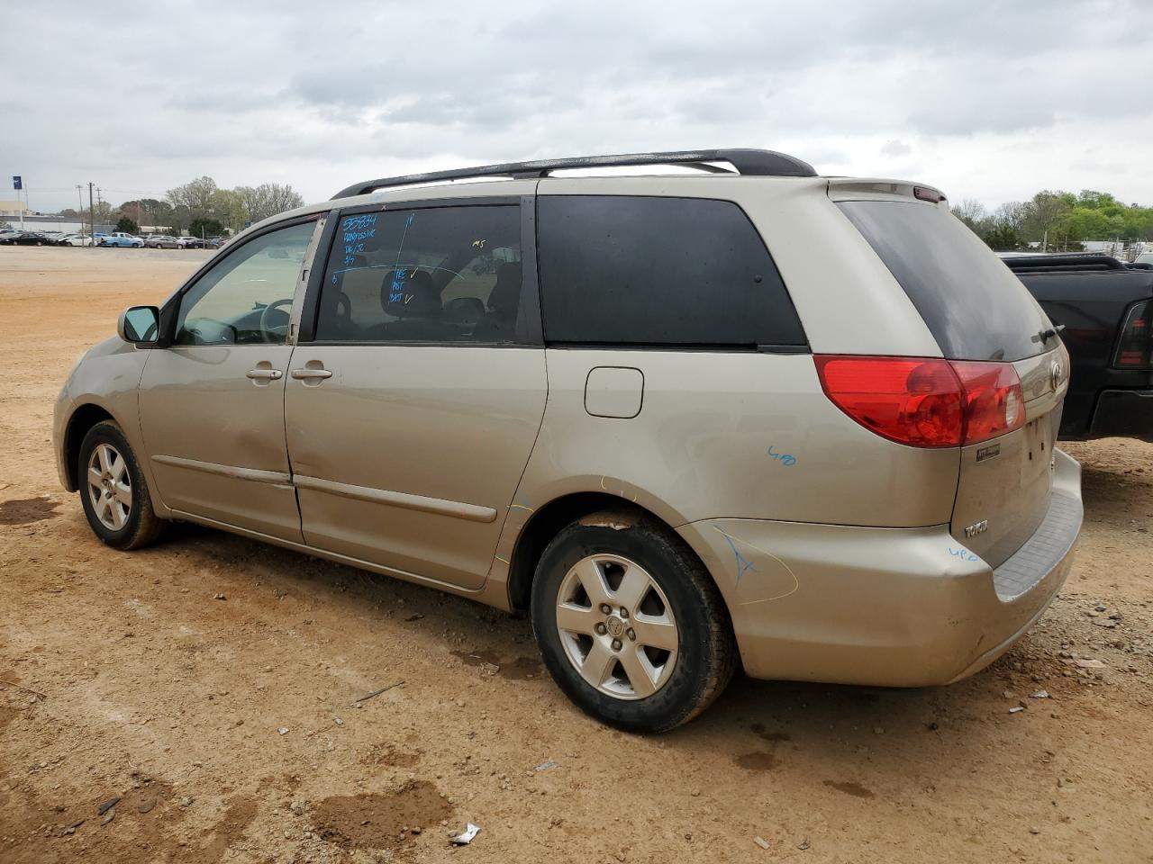 Photo 1 VIN: 5TDZA22C46S492853 - TOYOTA SIENNA 