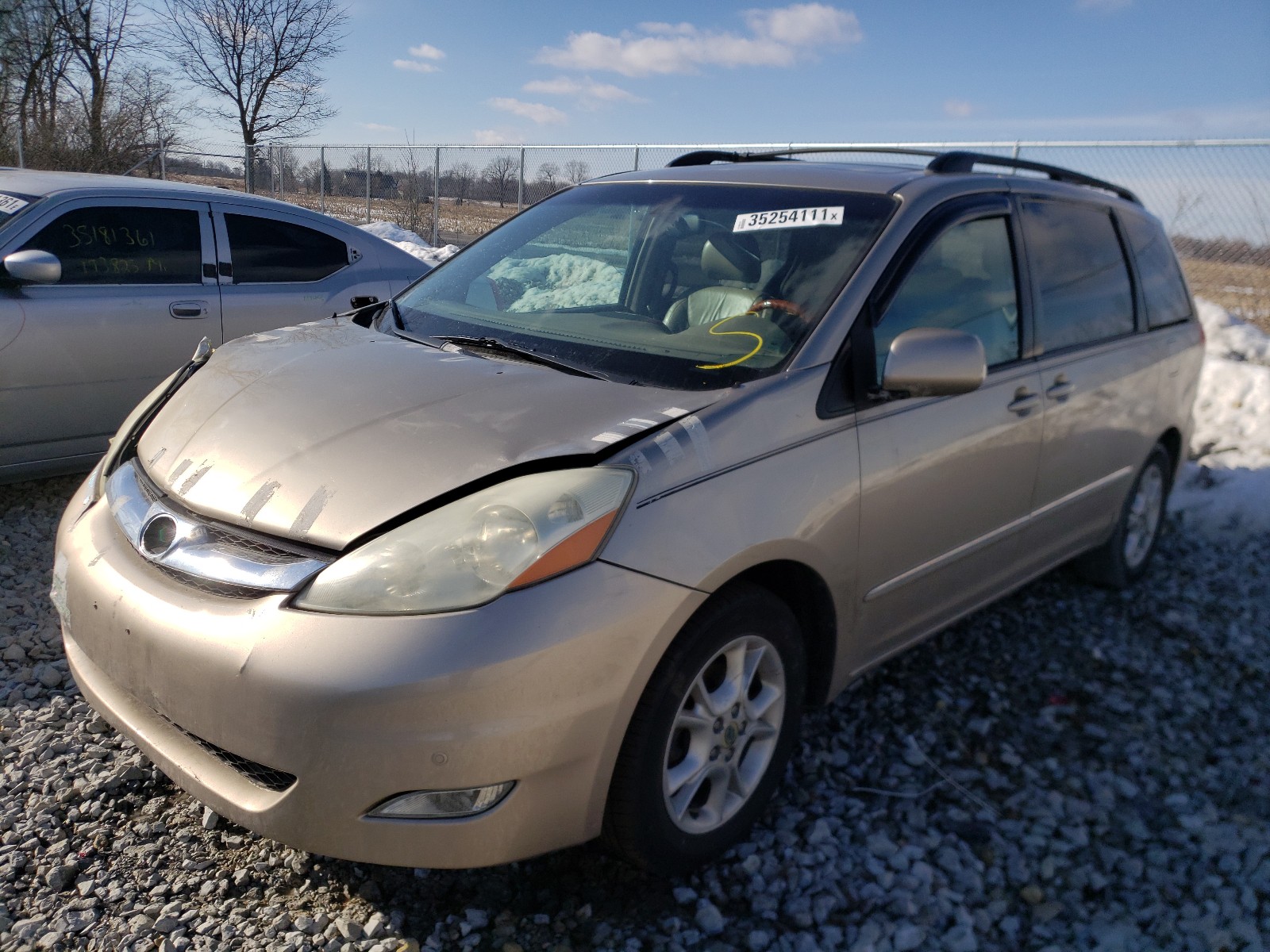 Photo 1 VIN: 5TDZA22C46S499866 - TOYOTA SIENNA XLE 