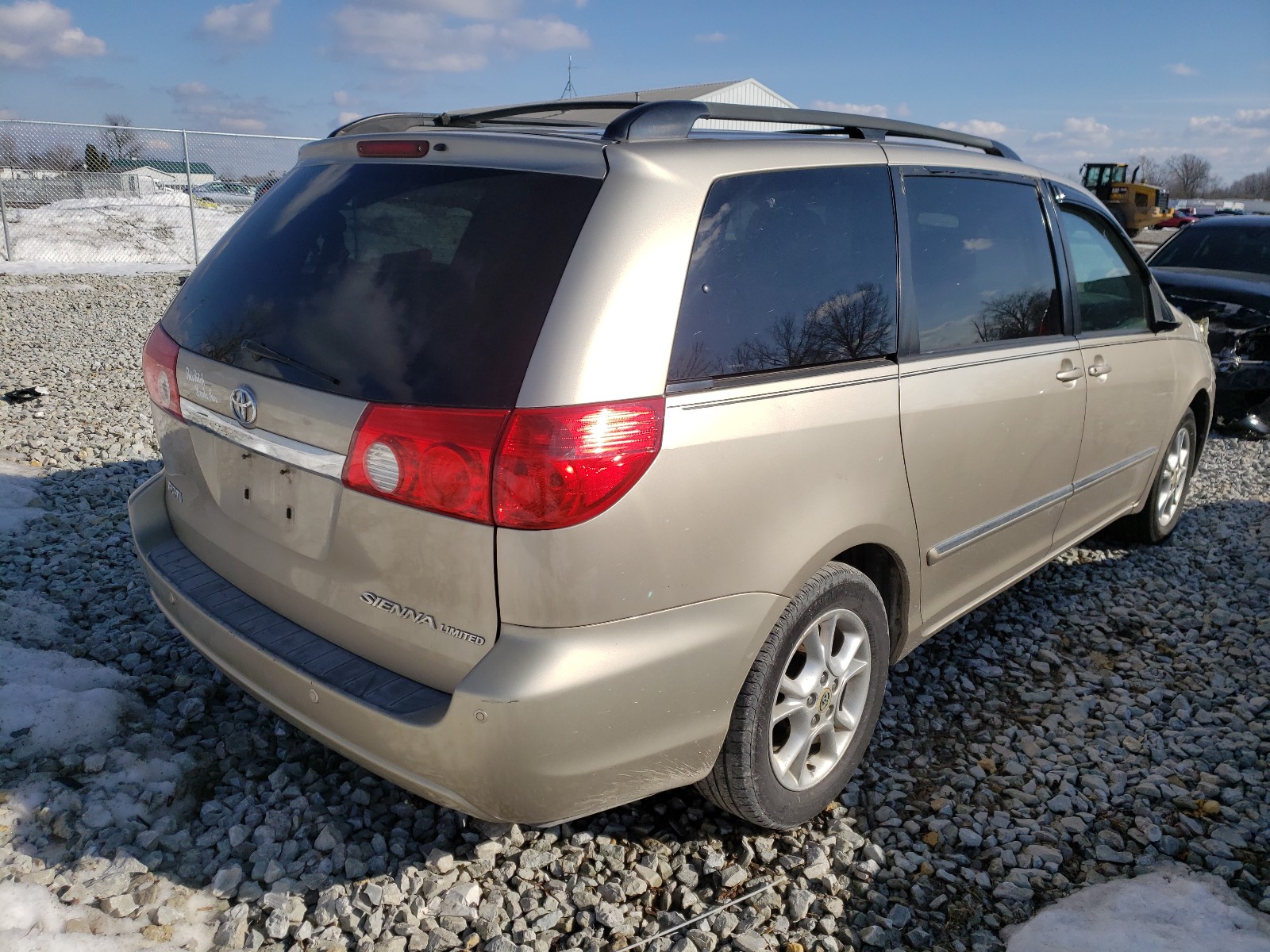 Photo 3 VIN: 5TDZA22C46S499866 - TOYOTA SIENNA XLE 