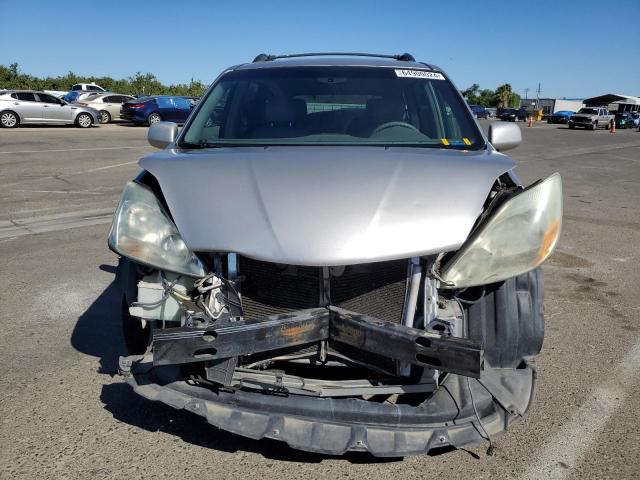 Photo 4 VIN: 5TDZA22C54S105174 - TOYOTA SIENNA XLE 