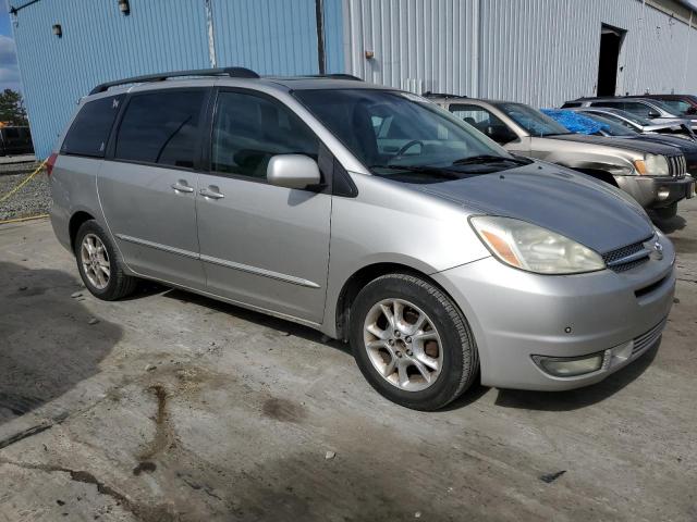 Photo 3 VIN: 5TDZA22C54S160482 - TOYOTA SIENNA XLE 