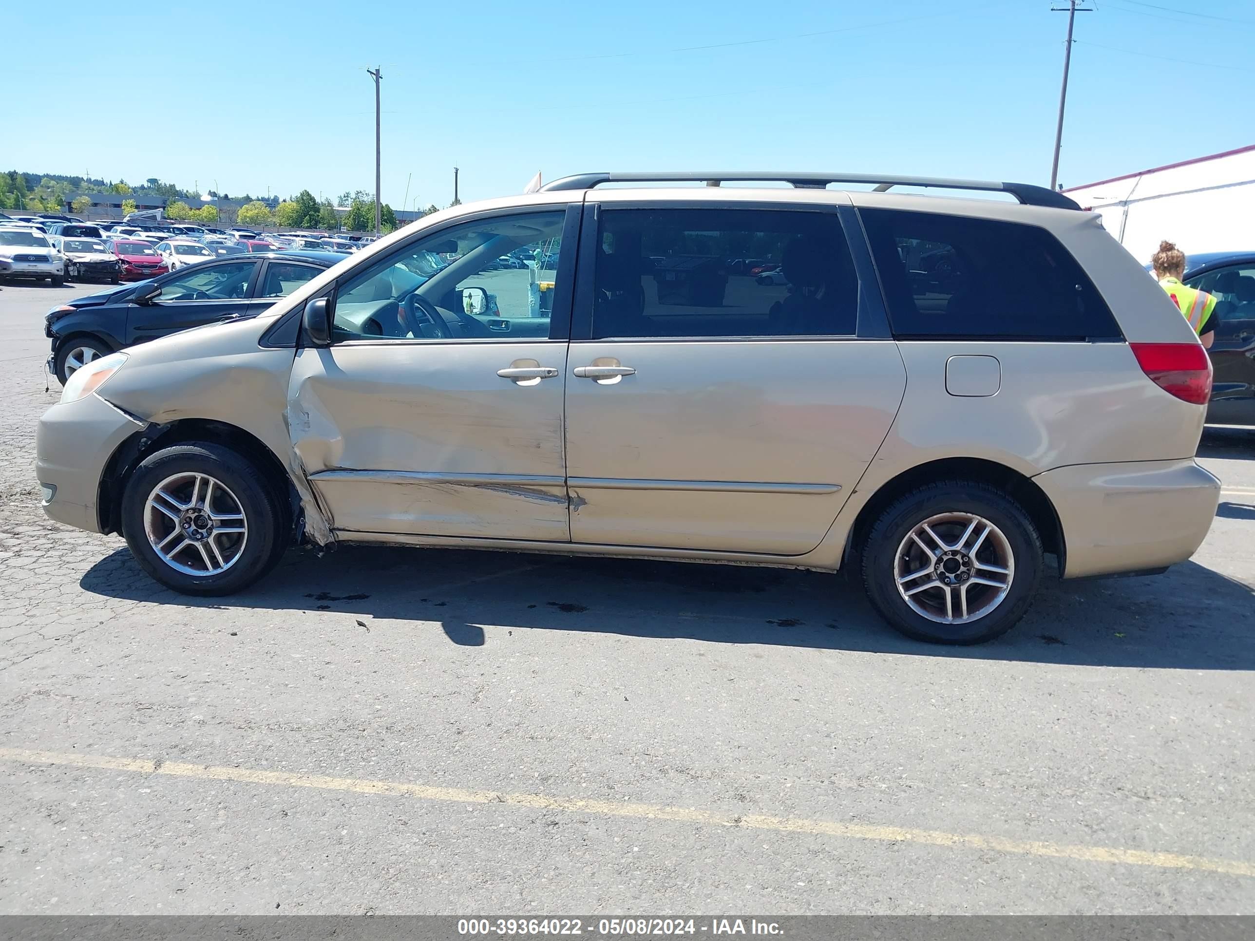 Photo 13 VIN: 5TDZA22C54S202083 - TOYOTA SIENNA 