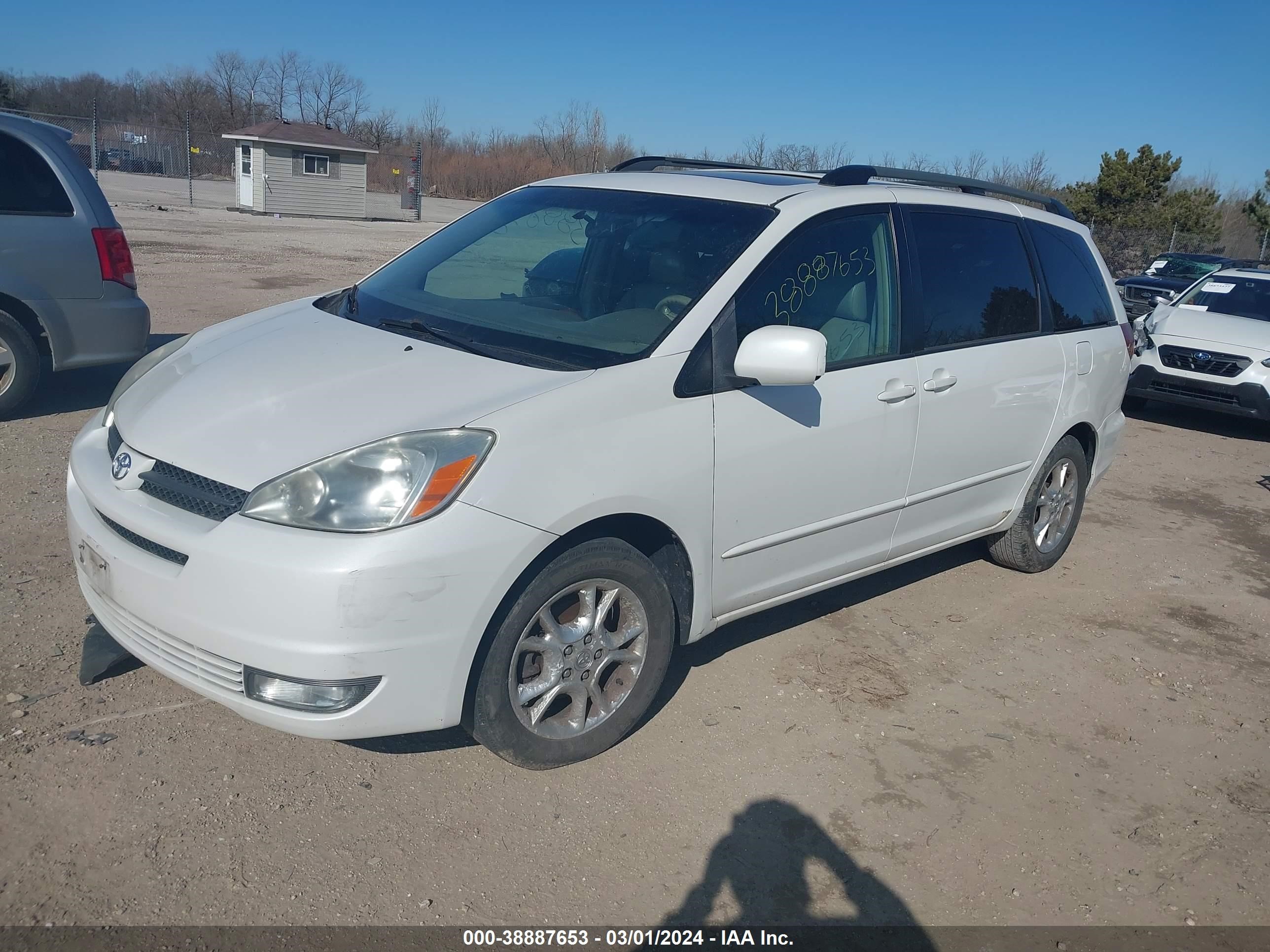 Photo 1 VIN: 5TDZA22C55S319566 - TOYOTA SIENNA 