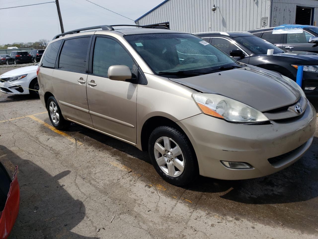 Photo 3 VIN: 5TDZA22C56S579984 - TOYOTA SIENNA 