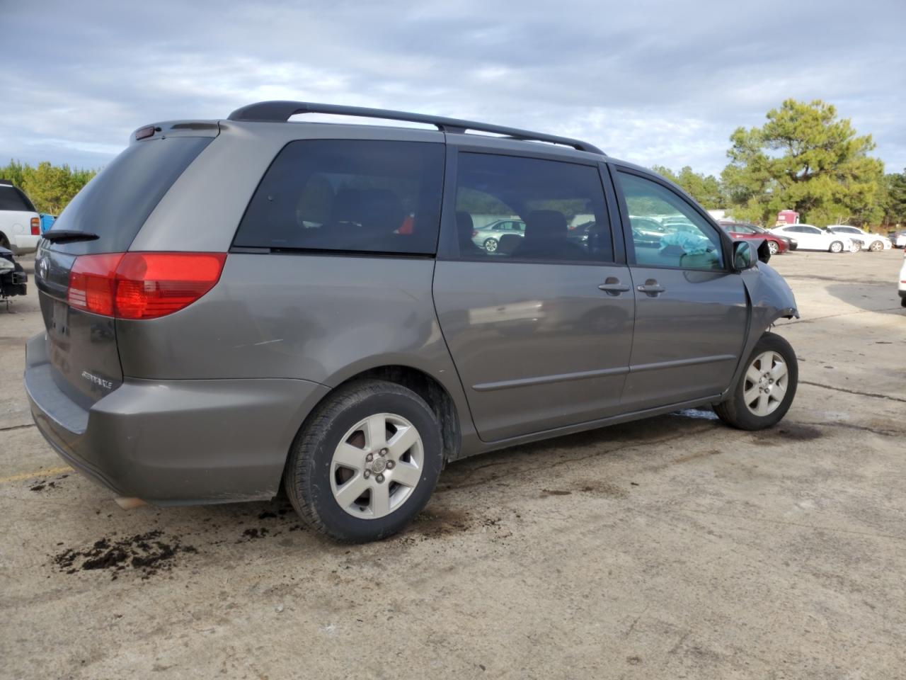 Photo 2 VIN: 5TDZA22C64S056728 - TOYOTA SIENNA 