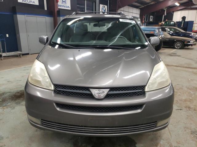 Photo 4 VIN: 5TDZA22C64S219037 - TOYOTA SIENNA XLE 