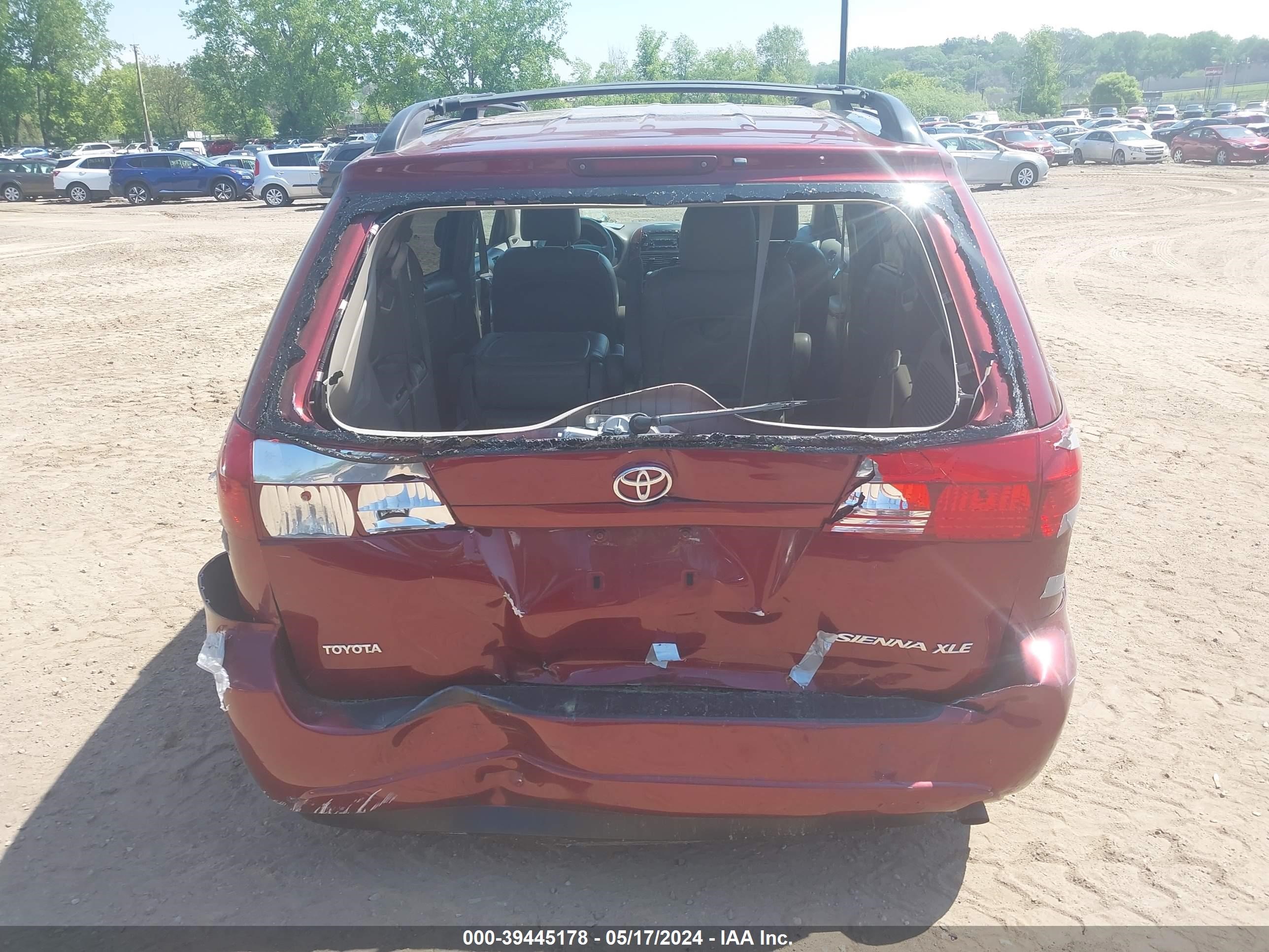 Photo 5 VIN: 5TDZA22C65S285525 - TOYOTA SIENNA 