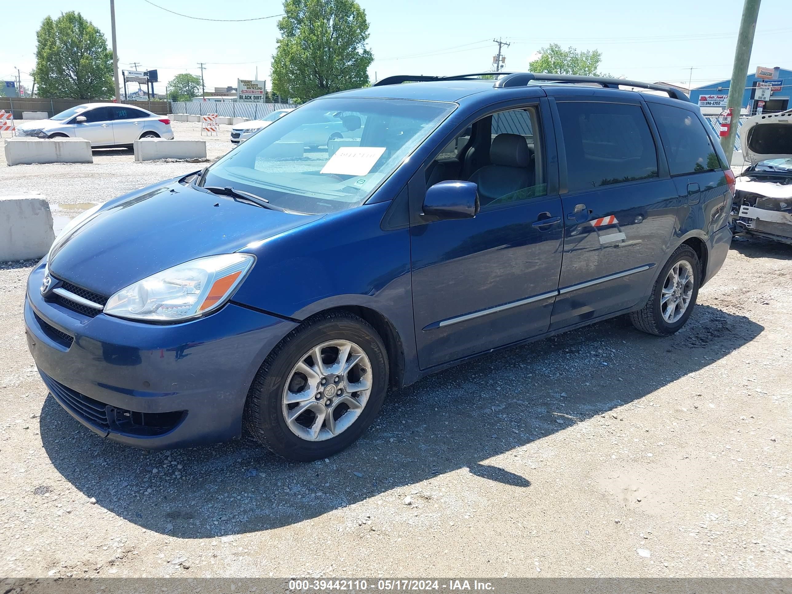 Photo 1 VIN: 5TDZA22C65S329569 - TOYOTA SIENNA 