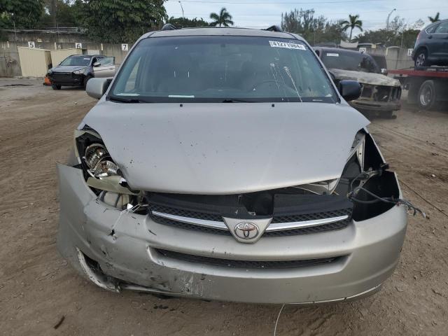 Photo 4 VIN: 5TDZA22C65S347182 - TOYOTA SIENNA XLE 