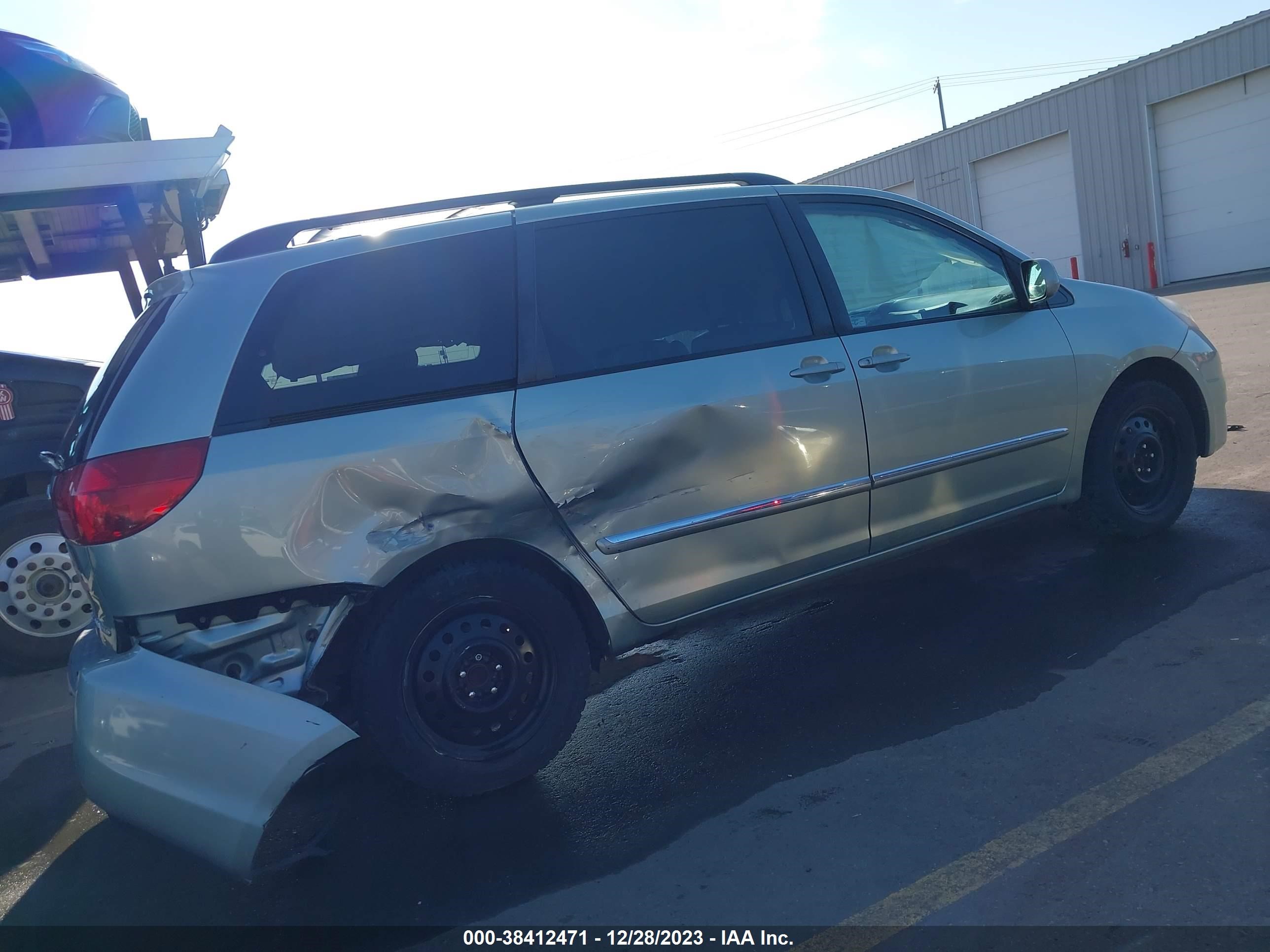 Photo 13 VIN: 5TDZA22C66S538554 - TOYOTA SIENNA 