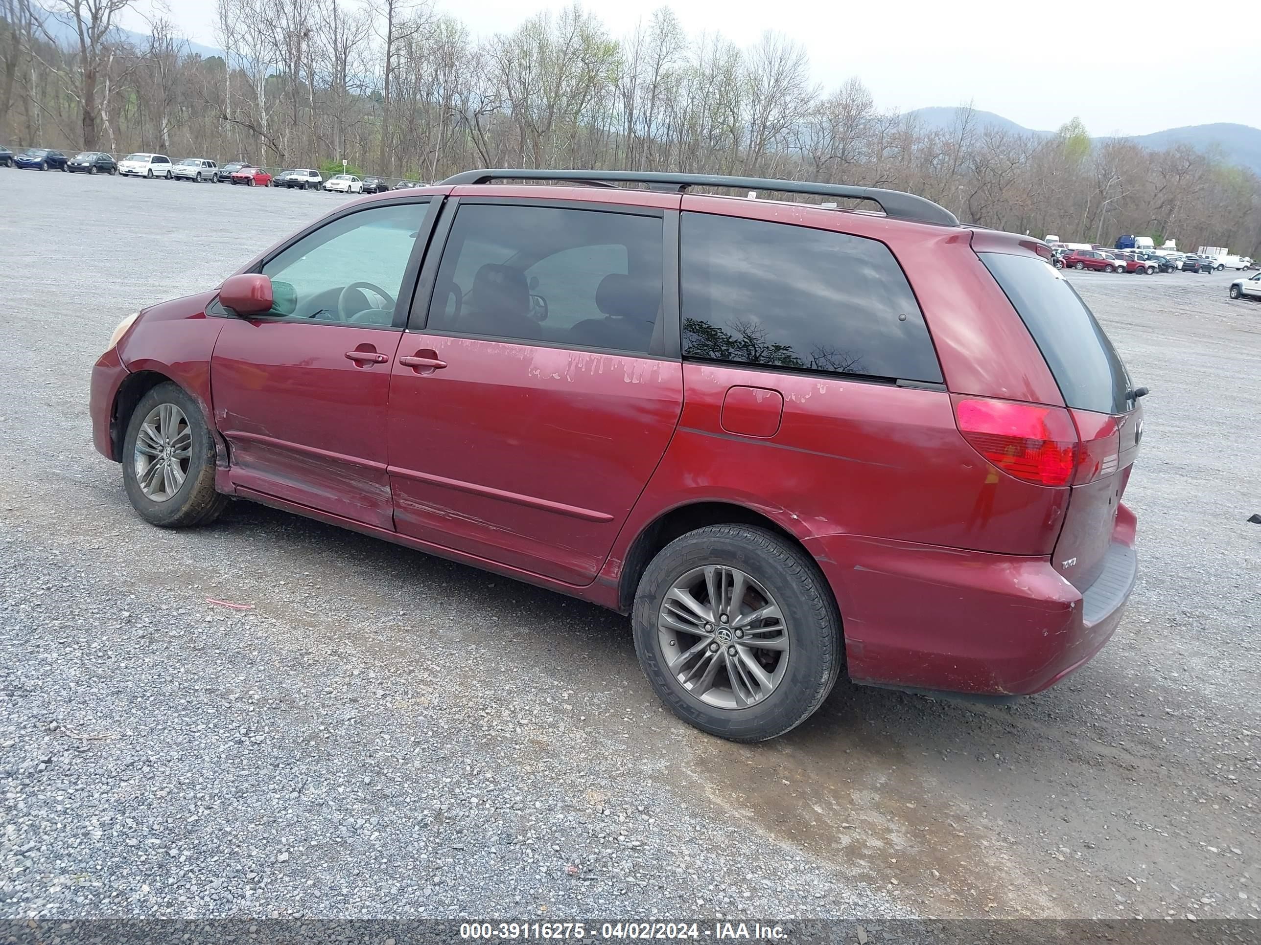 Photo 2 VIN: 5TDZA22C74S150083 - TOYOTA SIENNA 