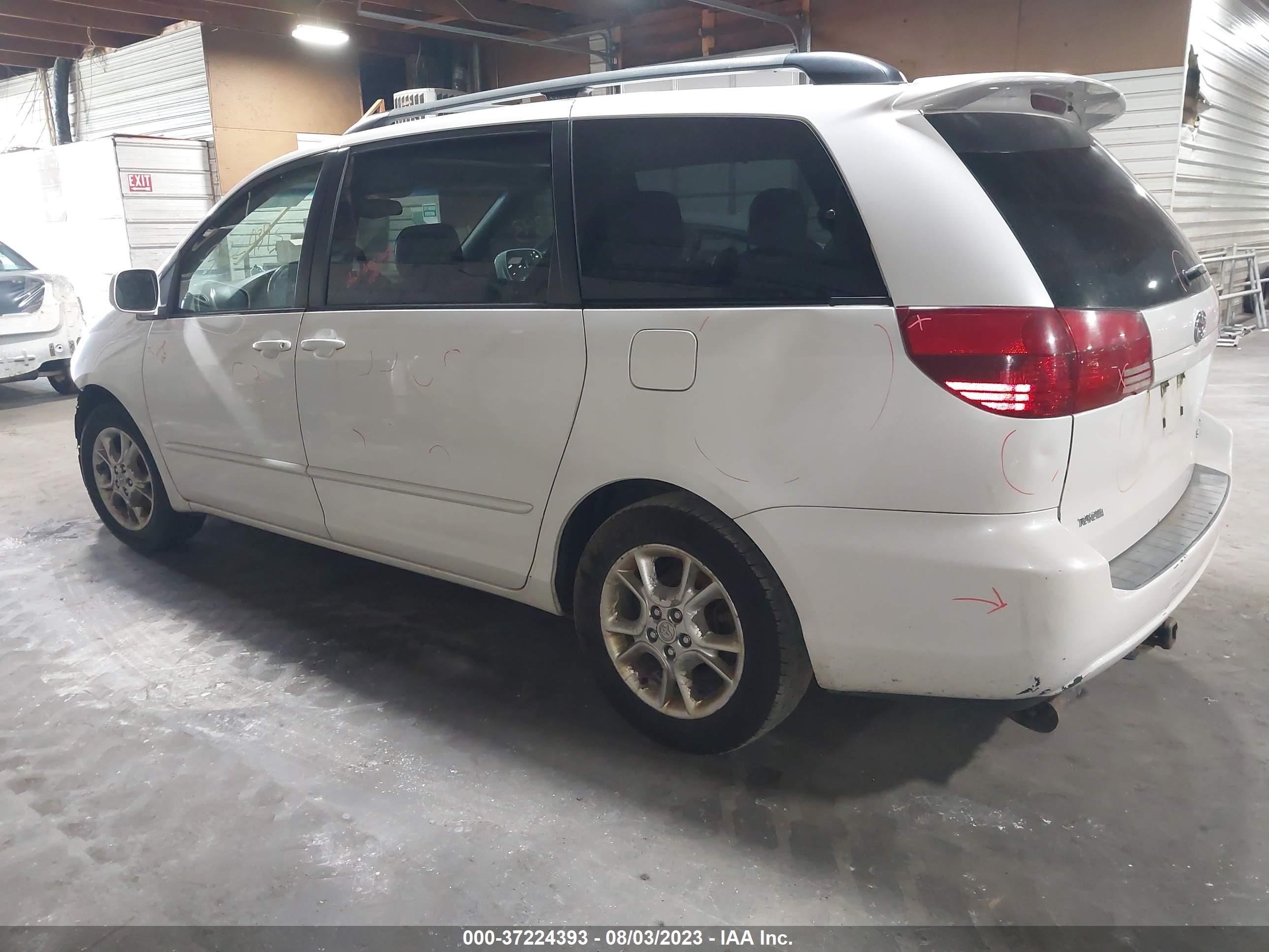 Photo 2 VIN: 5TDZA22C75S240691 - TOYOTA SIENNA 