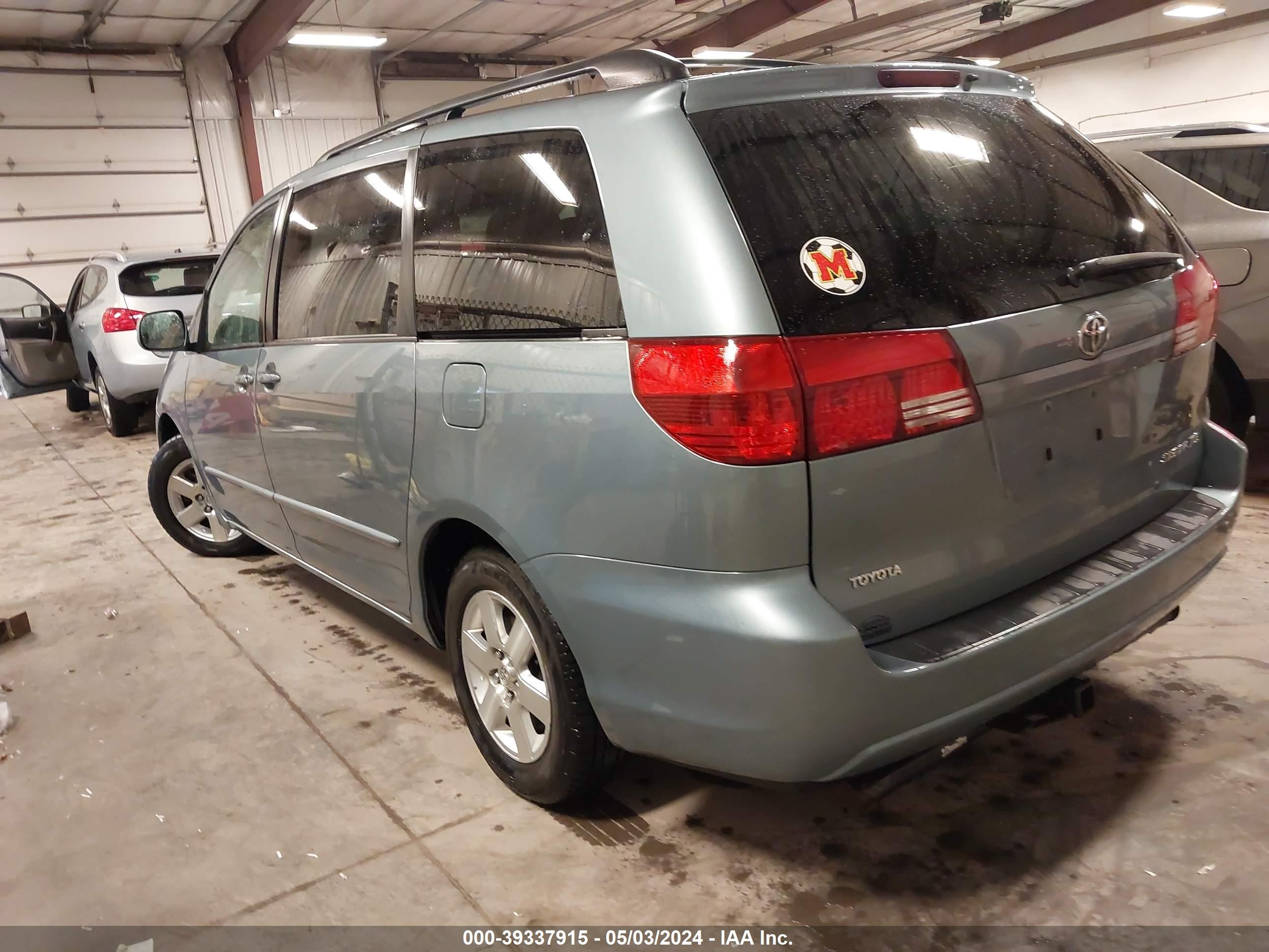 Photo 14 VIN: 5TDZA22C75S272038 - TOYOTA SIENNA 