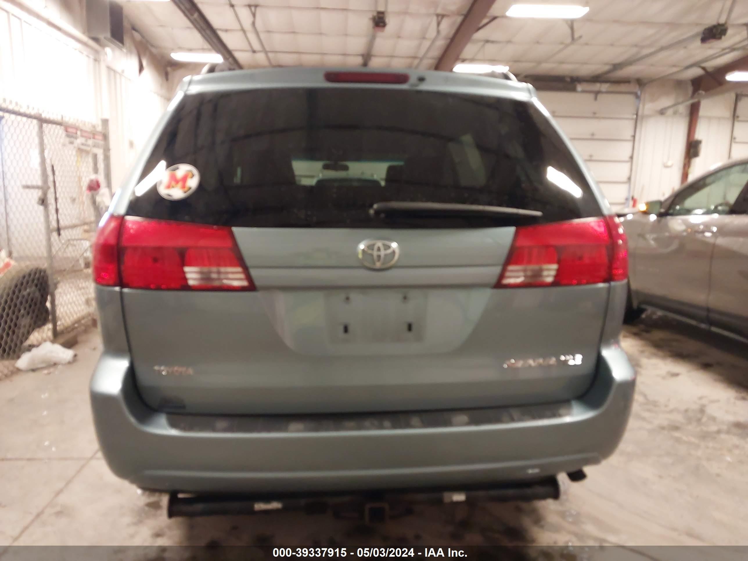 Photo 16 VIN: 5TDZA22C75S272038 - TOYOTA SIENNA 