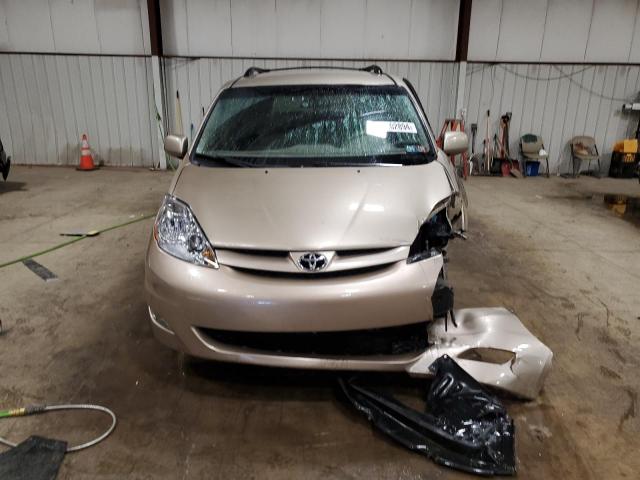 Photo 4 VIN: 5TDZA22C76S528700 - TOYOTA SIENNA XLE 