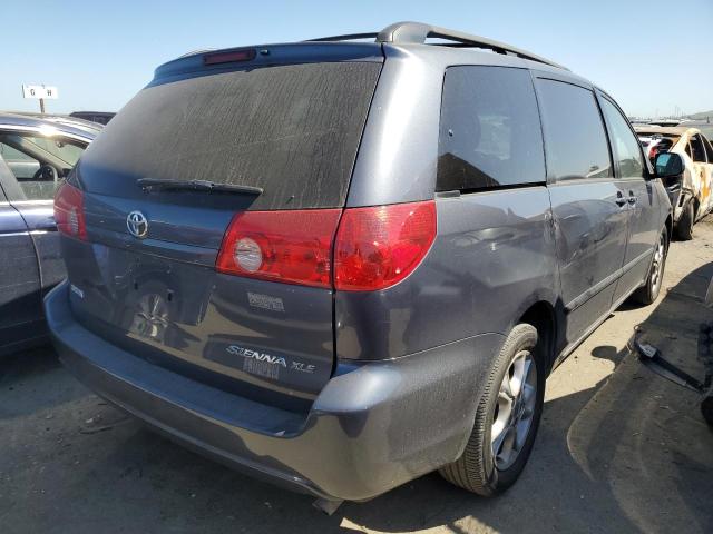 Photo 2 VIN: 5TDZA22C76S553323 - TOYOTA SIENNA XLE 