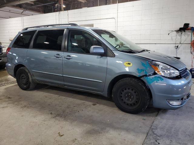 Photo 3 VIN: 5TDZA22C84S212817 - TOYOTA SIENNA 