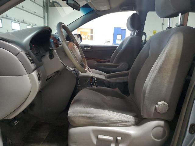 Photo 6 VIN: 5TDZA22C84S212817 - TOYOTA SIENNA 