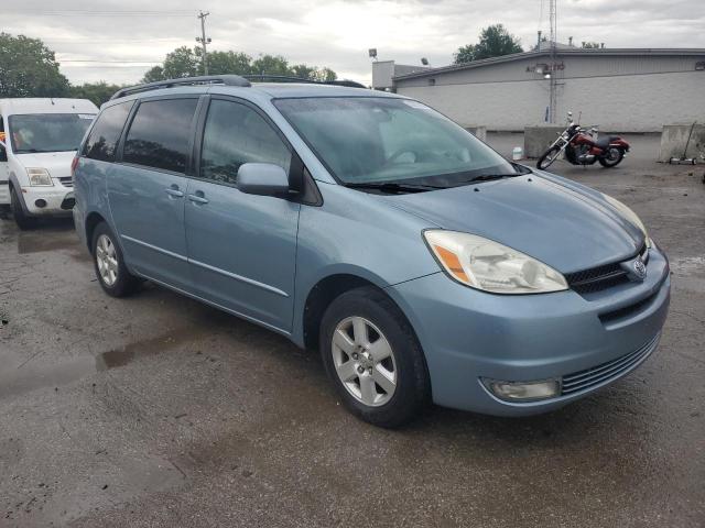 Photo 3 VIN: 5TDZA22C84S217340 - TOYOTA SIENNA XLE 