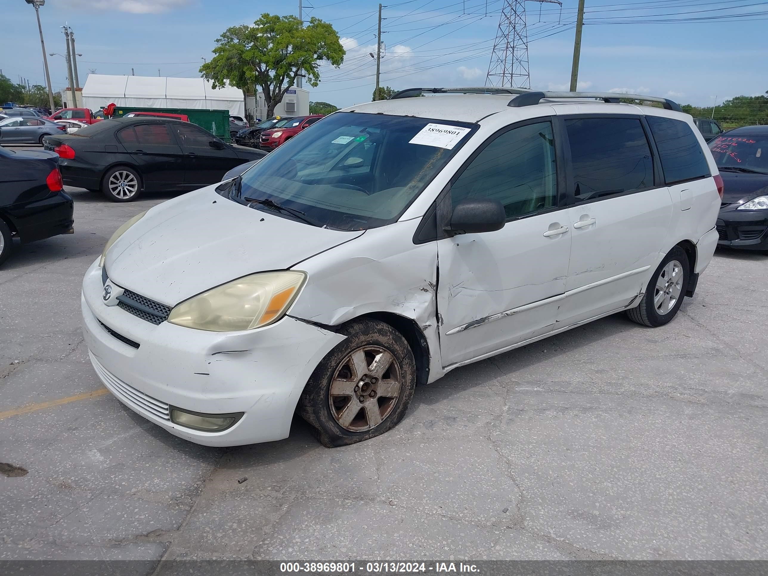 Photo 1 VIN: 5TDZA22C85S266409 - TOYOTA SIENNA 