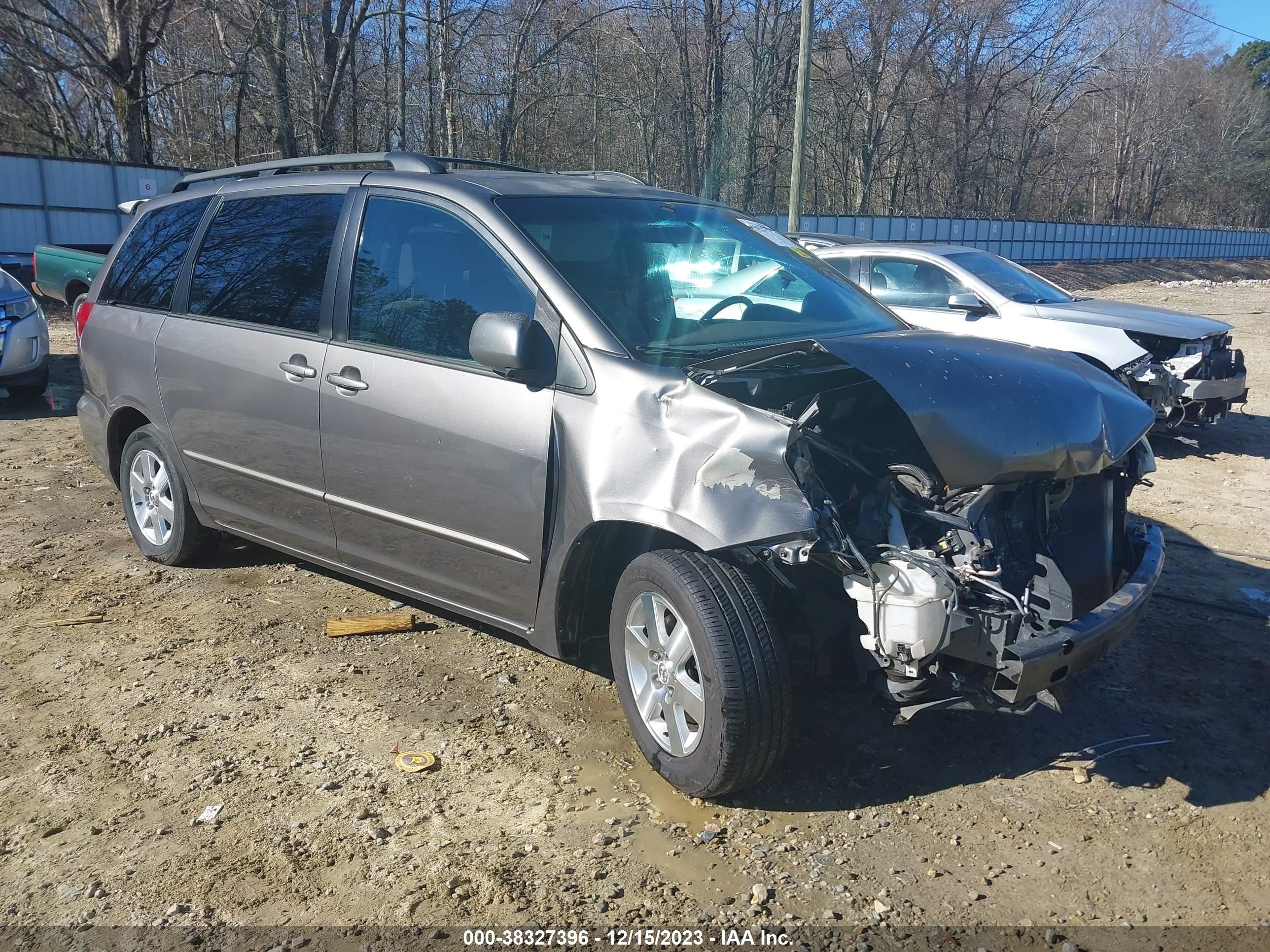 Photo 0 VIN: 5TDZA22C85S294095 - TOYOTA SIENNA 