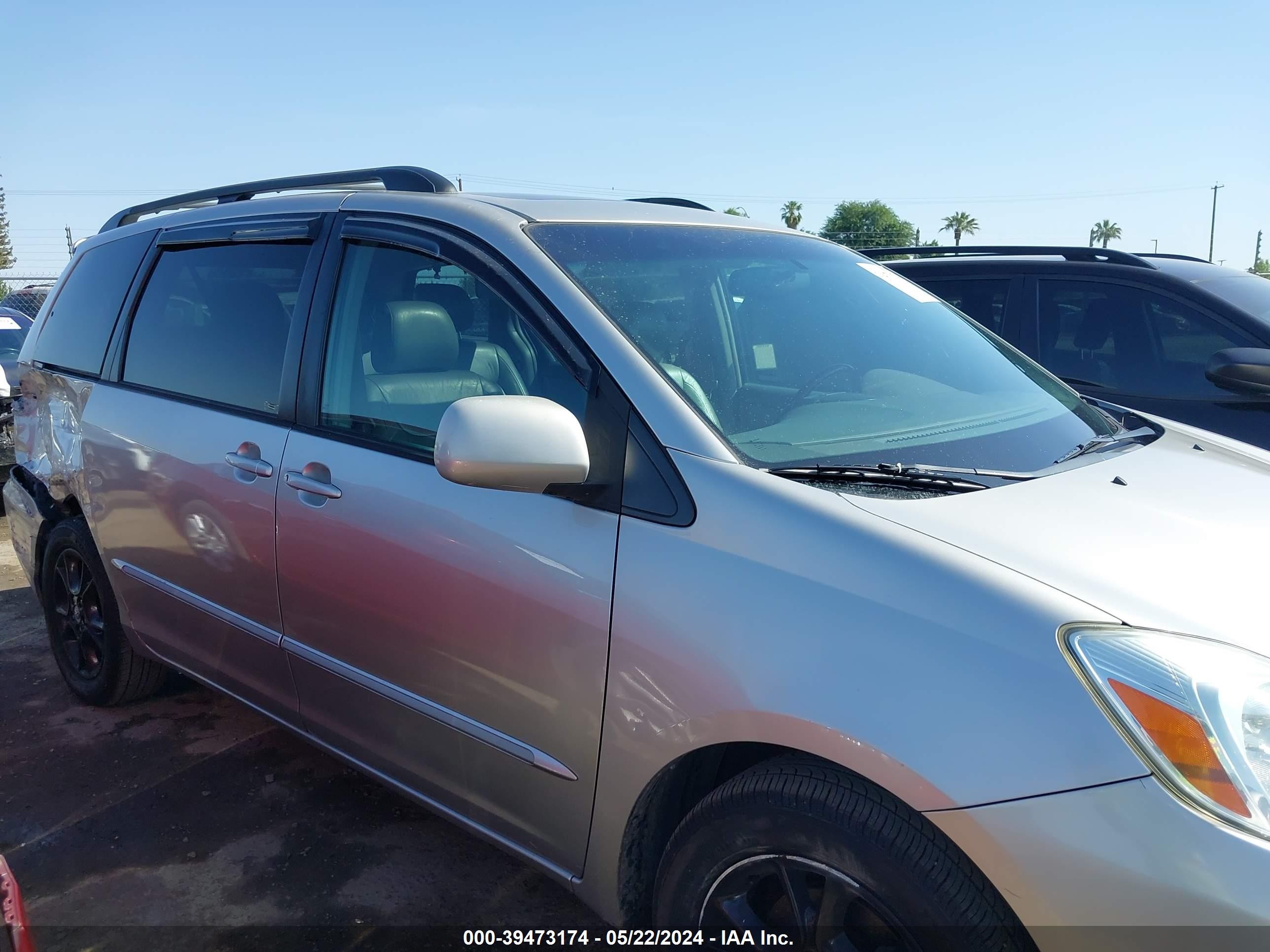 Photo 12 VIN: 5TDZA22C94S076388 - TOYOTA SIENNA 