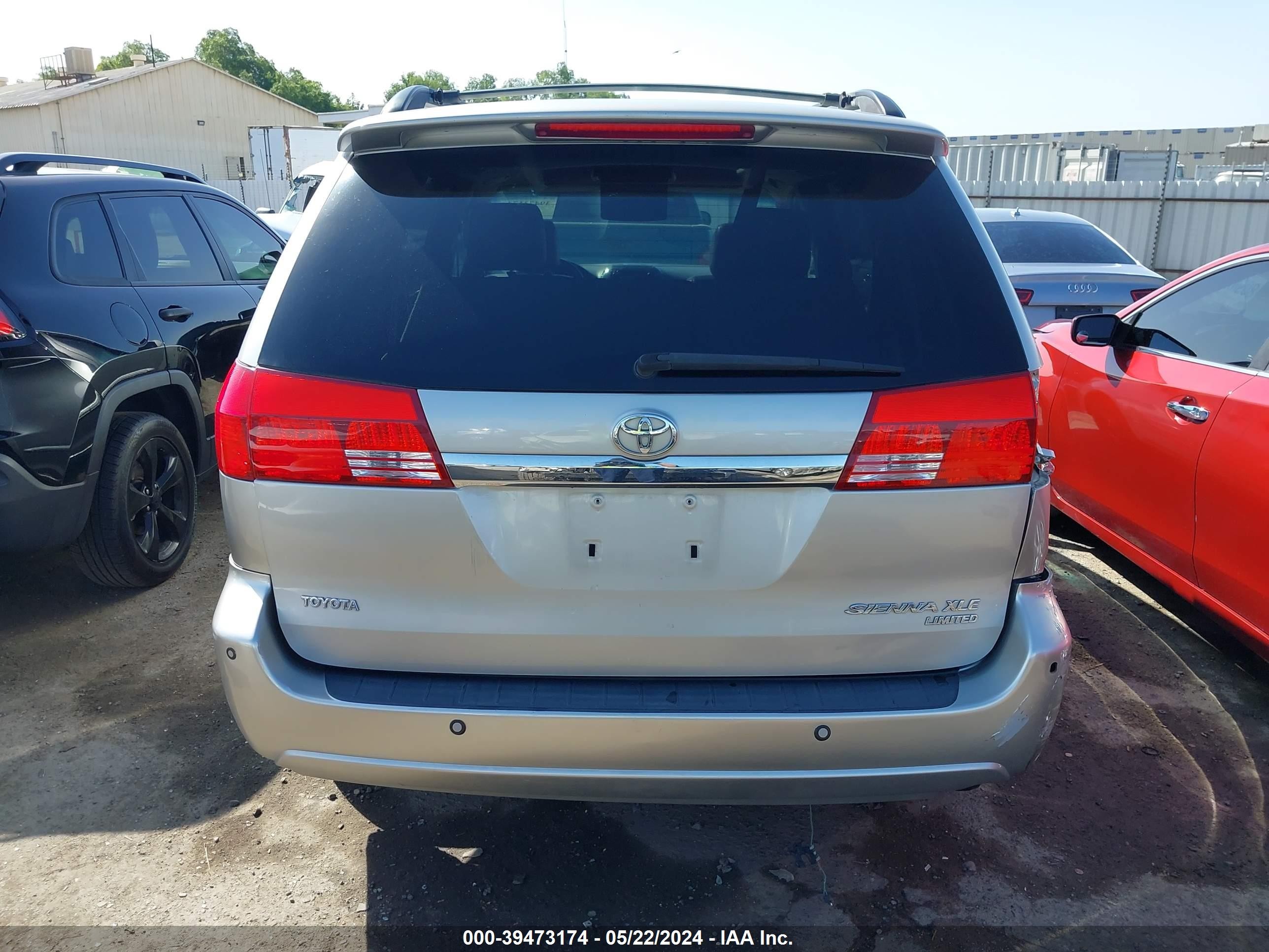 Photo 15 VIN: 5TDZA22C94S076388 - TOYOTA SIENNA 