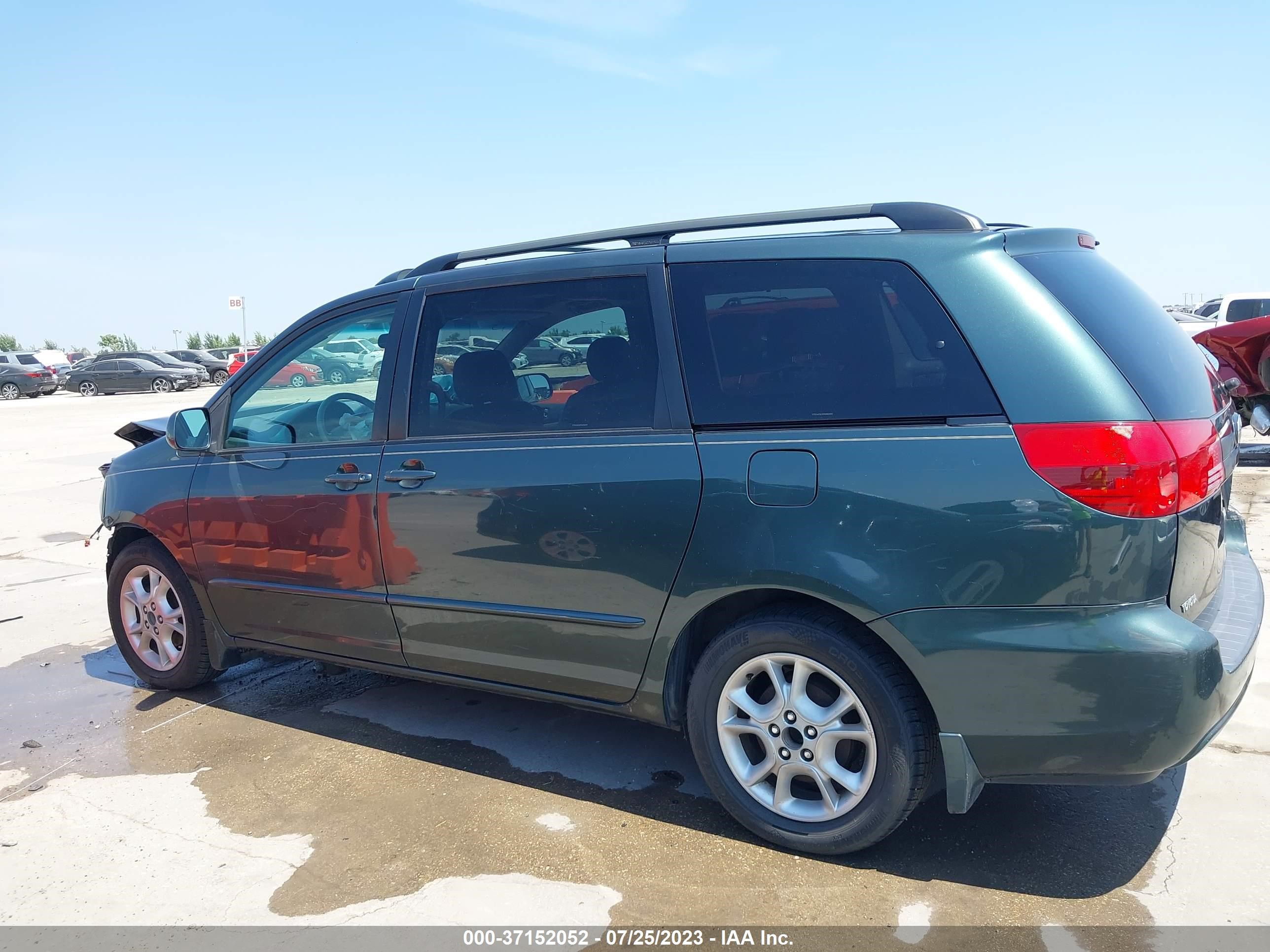 Photo 14 VIN: 5TDZA22C94S090954 - TOYOTA SIENNA 