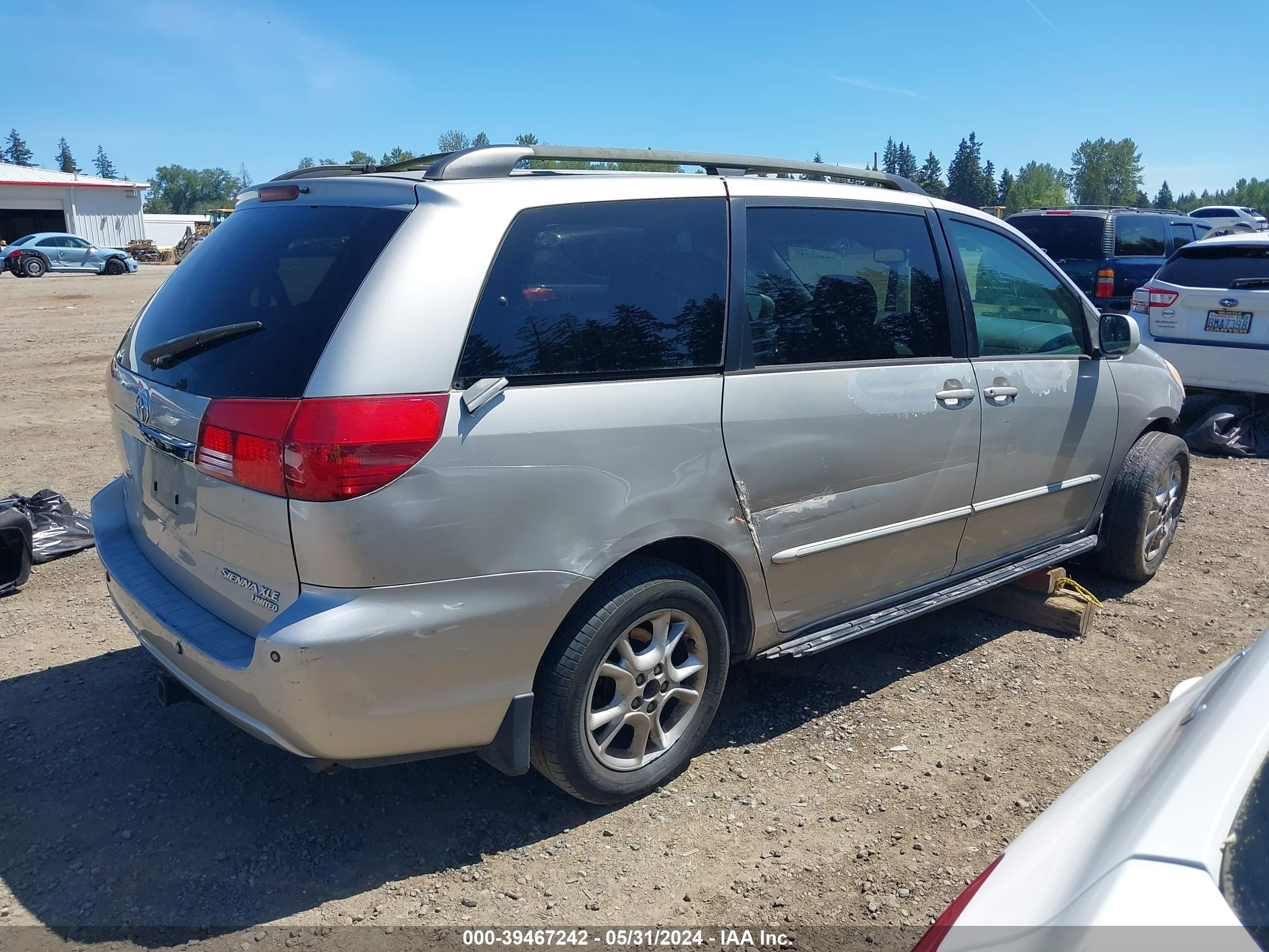 Photo 3 VIN: 5TDZA22C95S271926 - TOYOTA SIENNA 