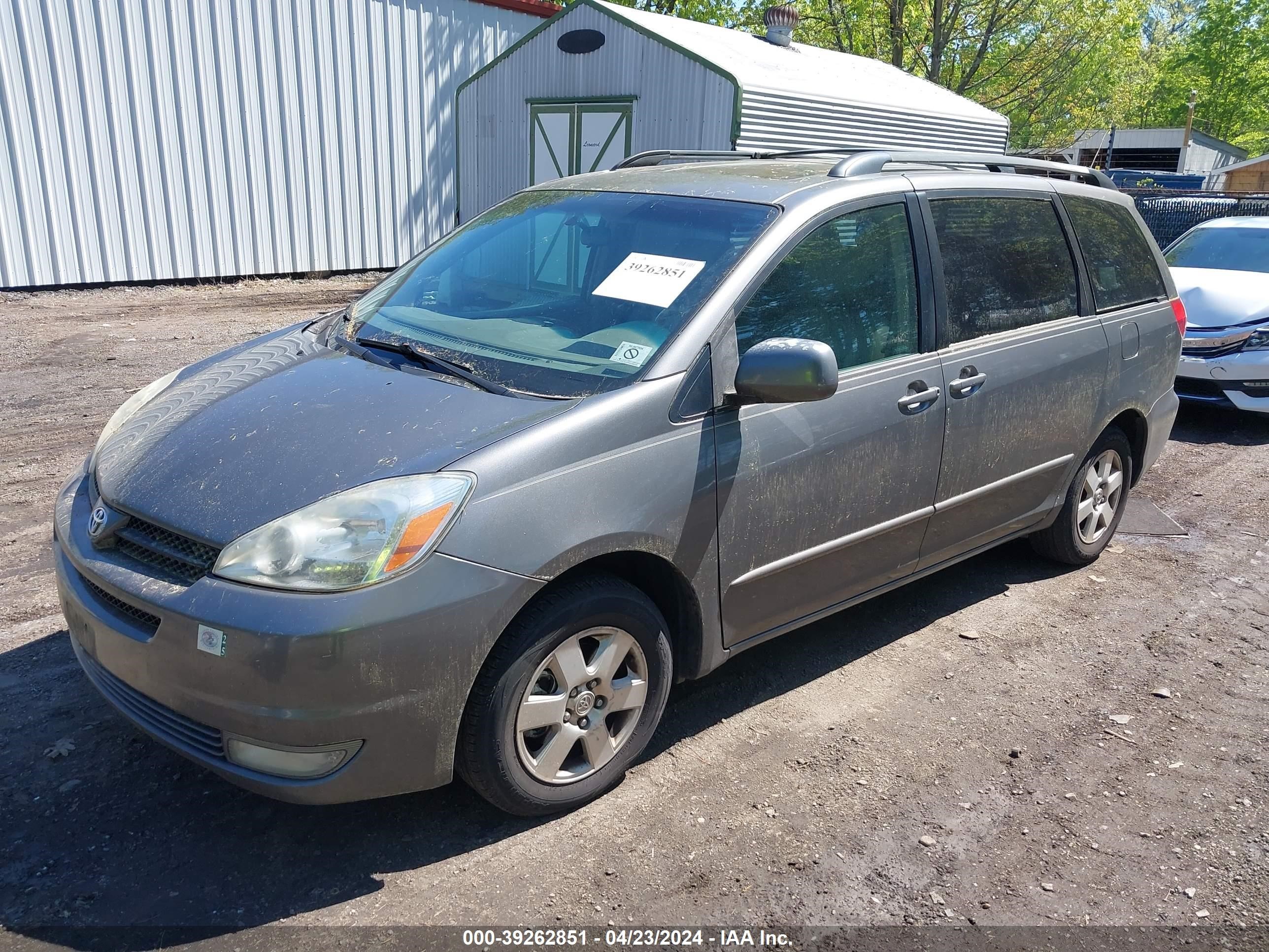 Photo 1 VIN: 5TDZA22C95S331929 - TOYOTA SIENNA 