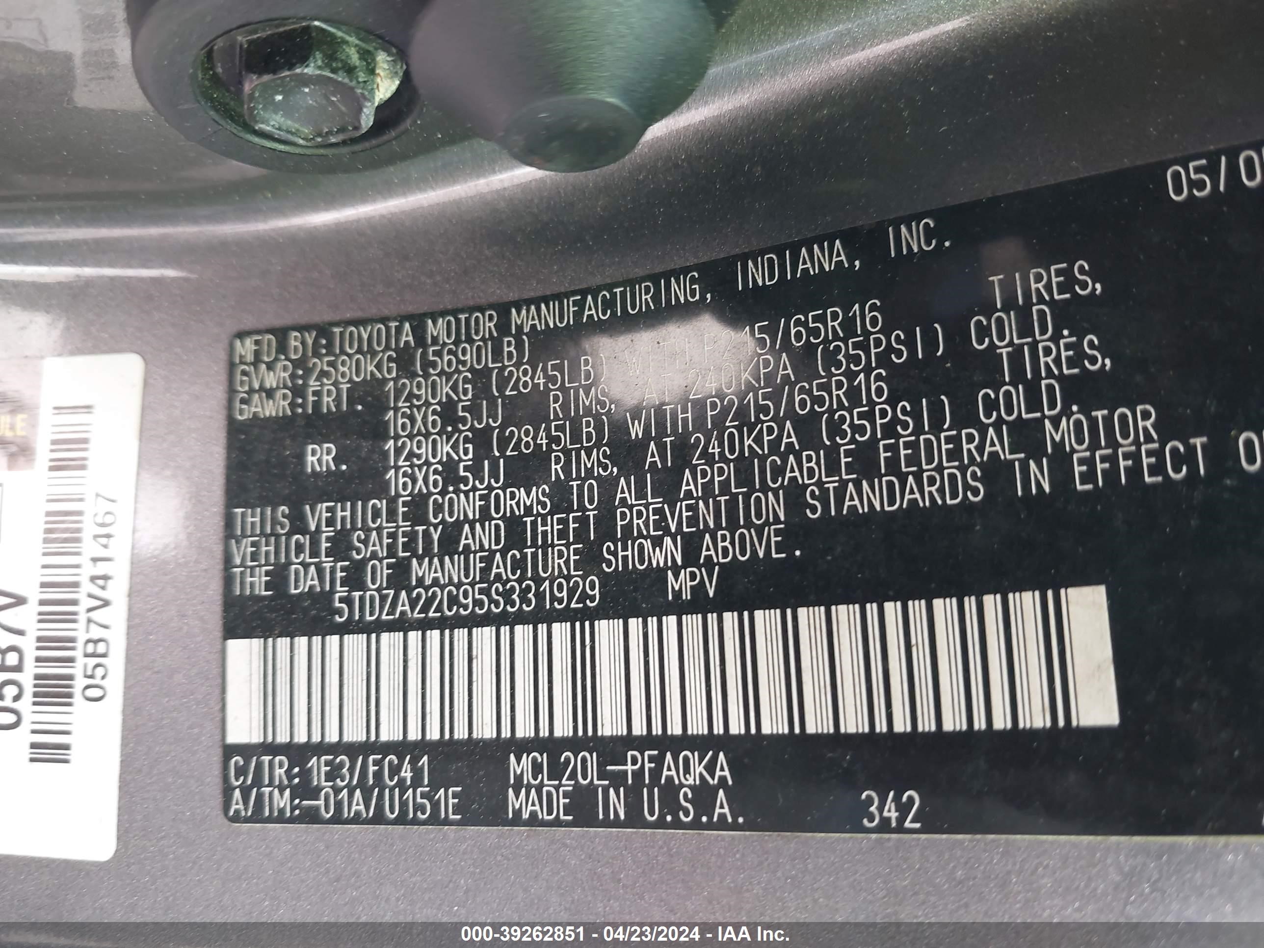 Photo 8 VIN: 5TDZA22C95S331929 - TOYOTA SIENNA 