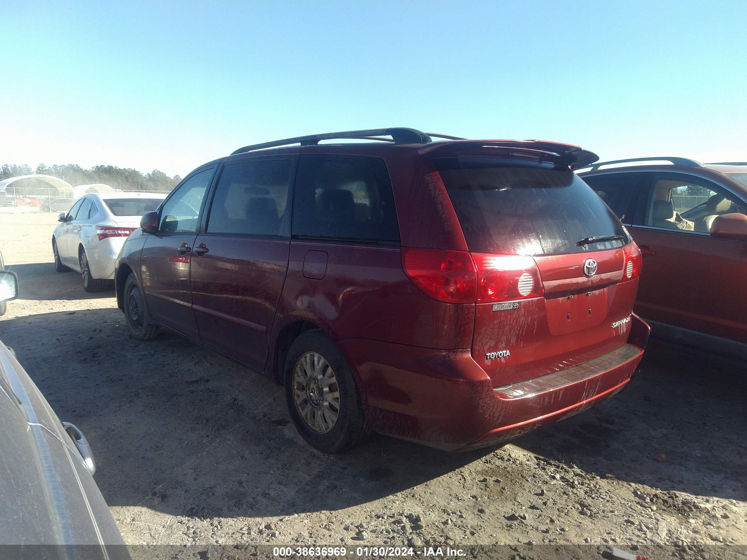 Photo 2 VIN: 5TDZA22C96S421700 - TOYOTA SIENNA 