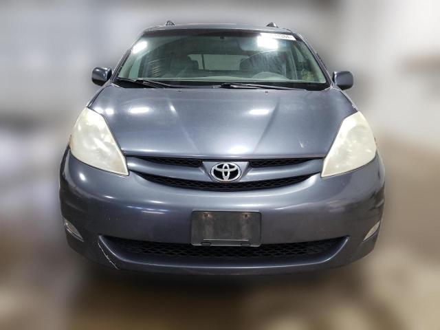 Photo 4 VIN: 5TDZA22C96S472677 - TOYOTA SIENNA XLE 