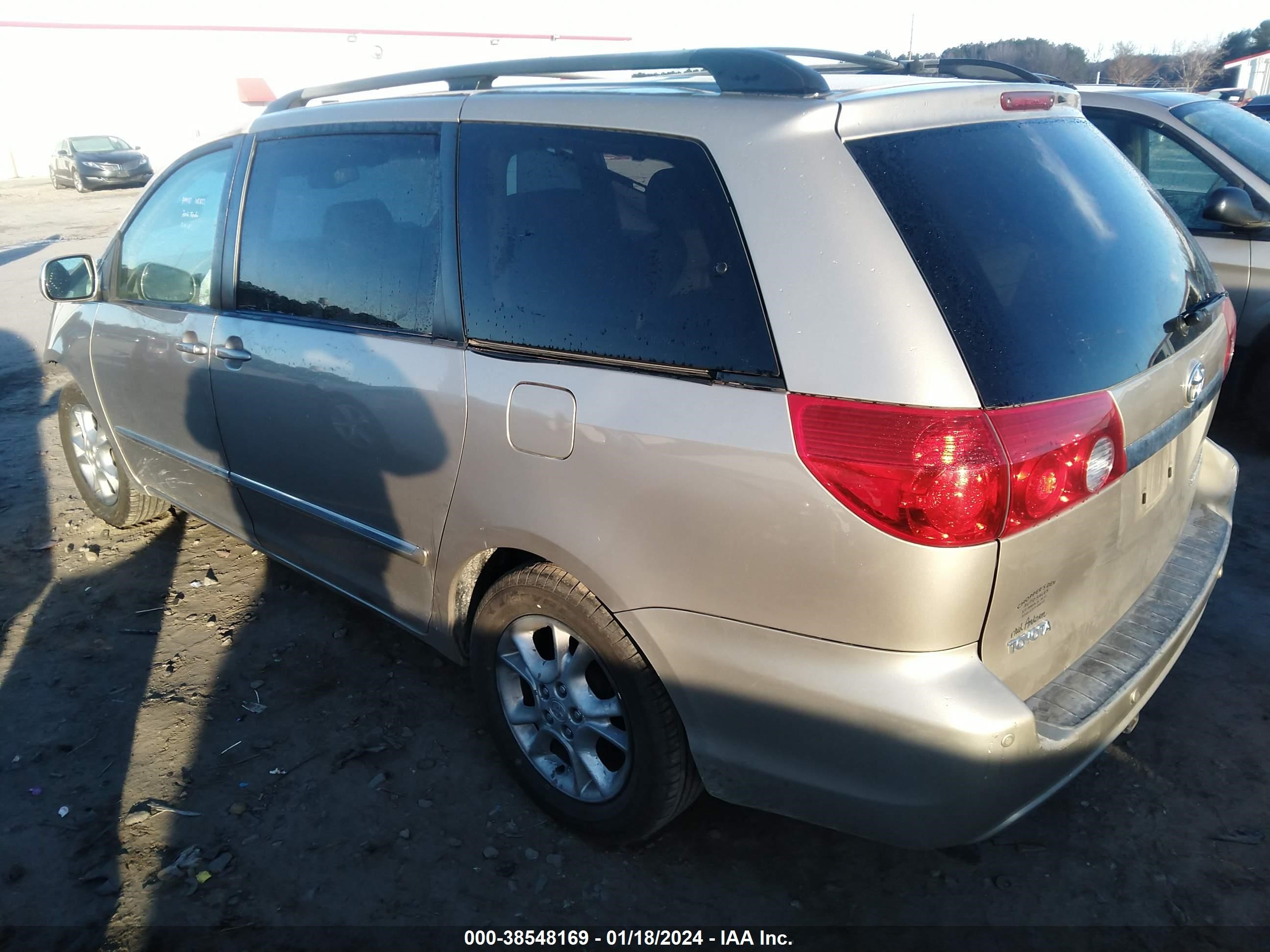 Photo 2 VIN: 5TDZA22C96S476423 - TOYOTA SIENNA 