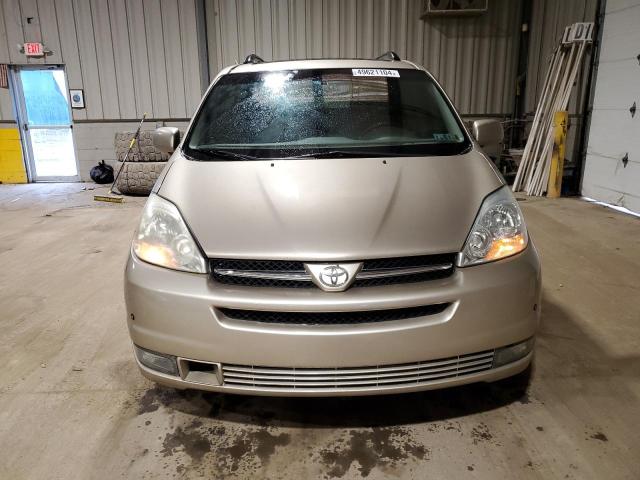 Photo 4 VIN: 5TDZA22CX4S053671 - TOYOTA SIENNA XLE 