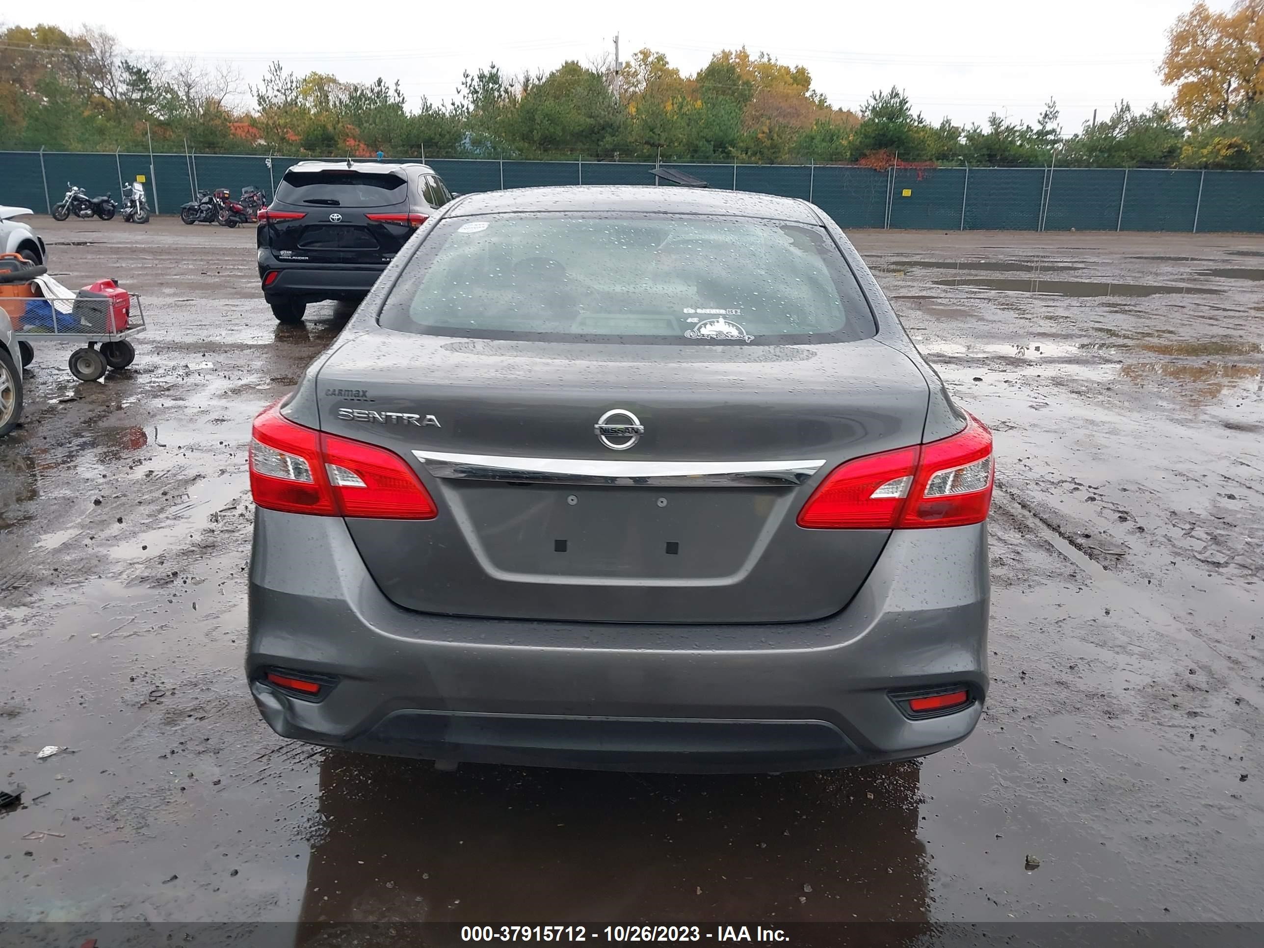 Photo 15 VIN: 5TDZA22CX4S170506 - NISSAN SENTRA 