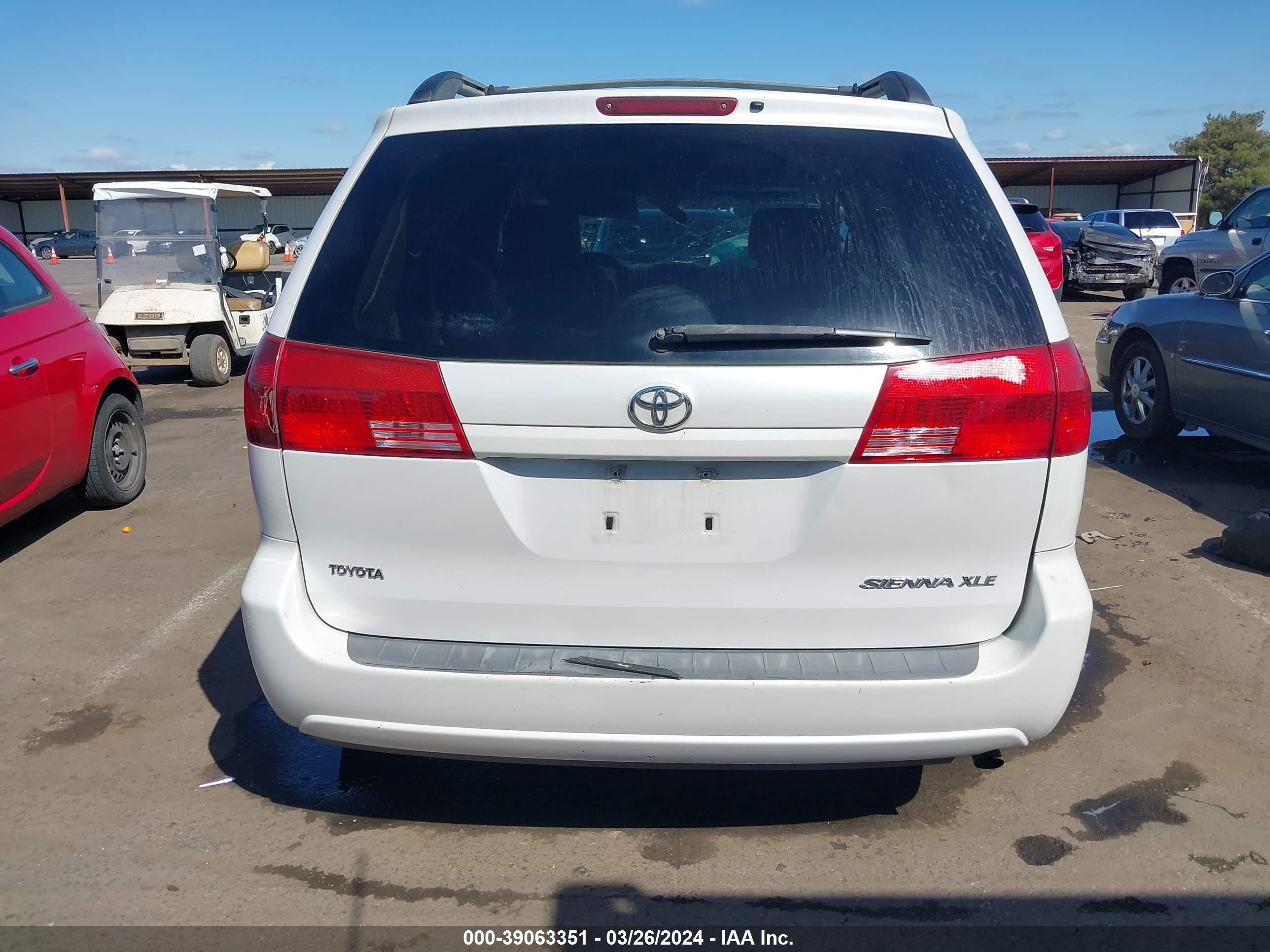 Photo 16 VIN: 5TDZA22CX4S212267 - TOYOTA SIENNA 