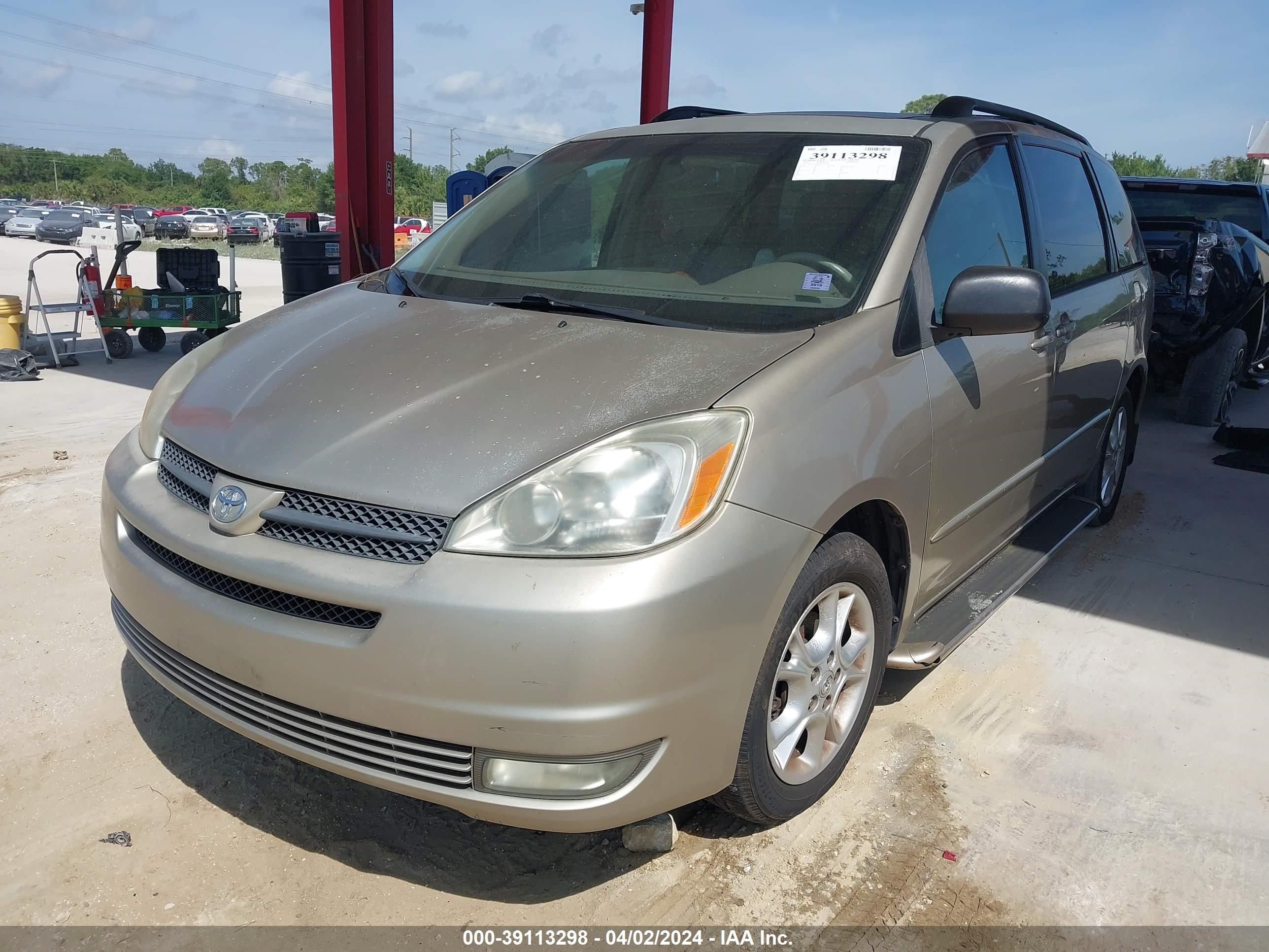 Photo 1 VIN: 5TDZA22CX5S265133 - TOYOTA SIENNA 