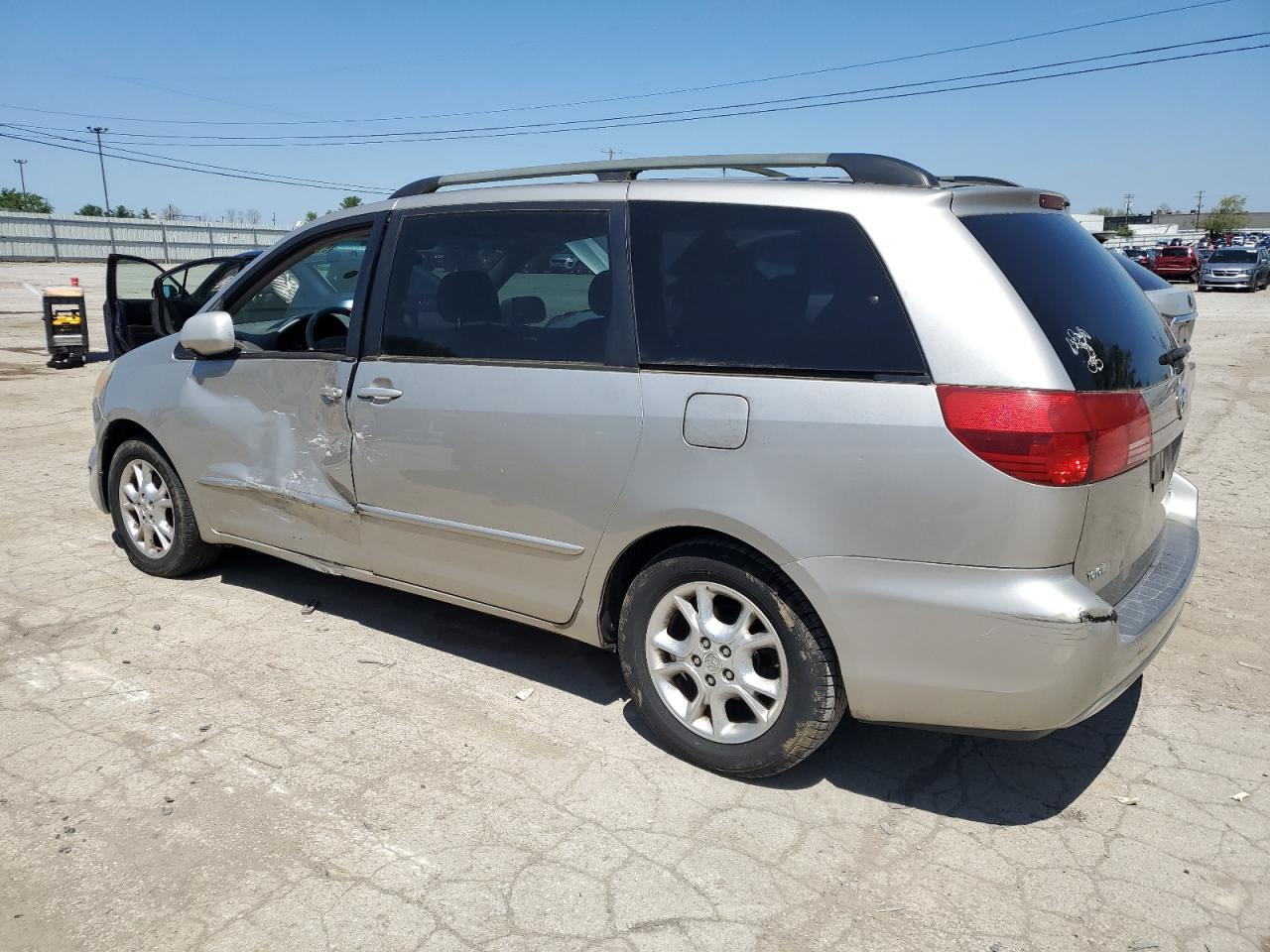 Photo 1 VIN: 5TDZA22CX5S282420 - TOYOTA SIENNA 