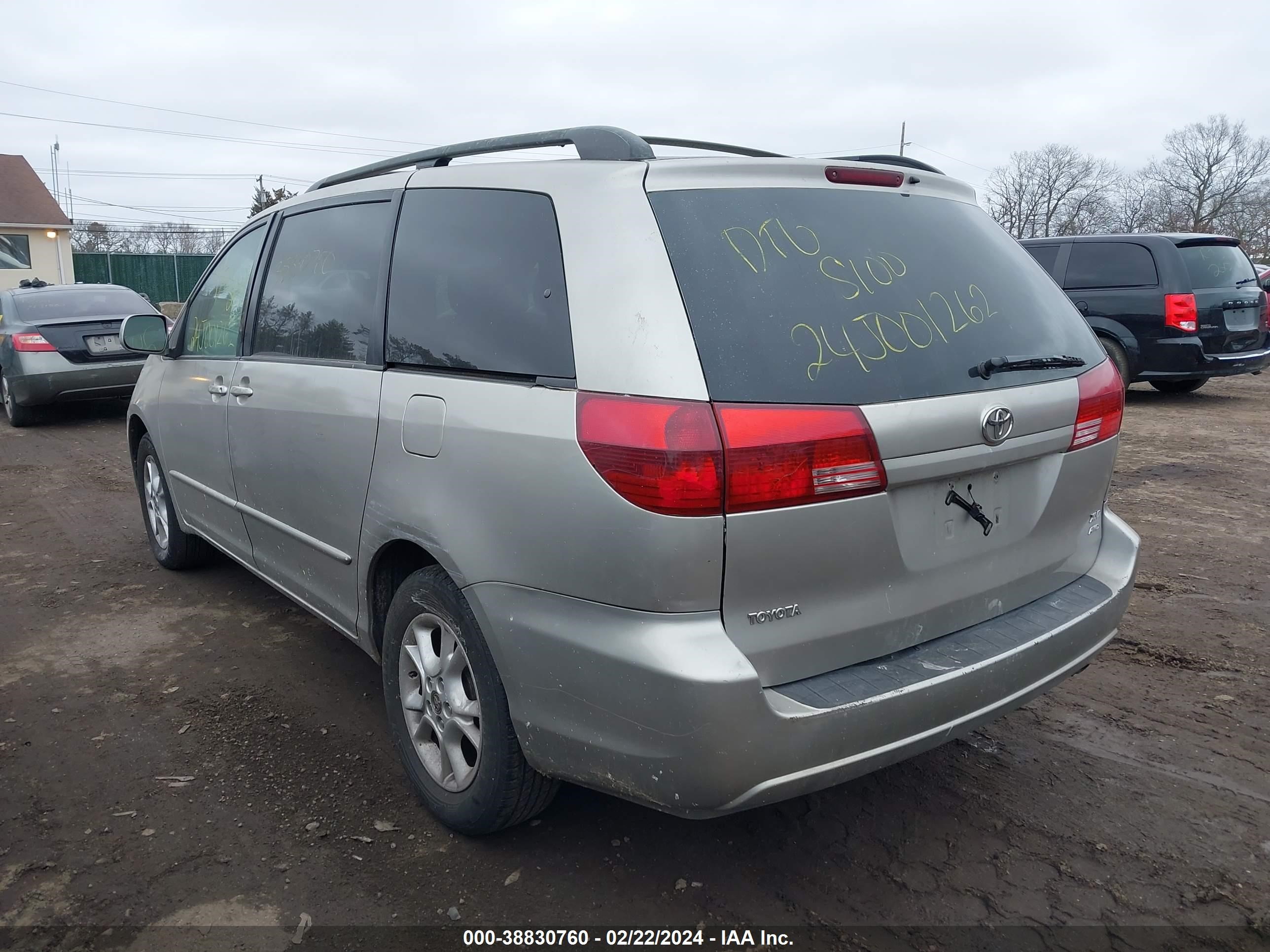 Photo 2 VIN: 5TDZA22CX5S315531 - TOYOTA SIENNA 