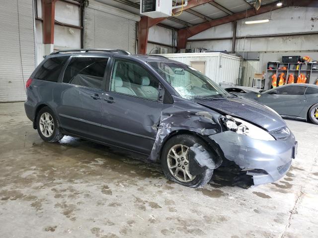 Photo 3 VIN: 5TDZA22CX6S544728 - TOYOTA SIENNA XLE 